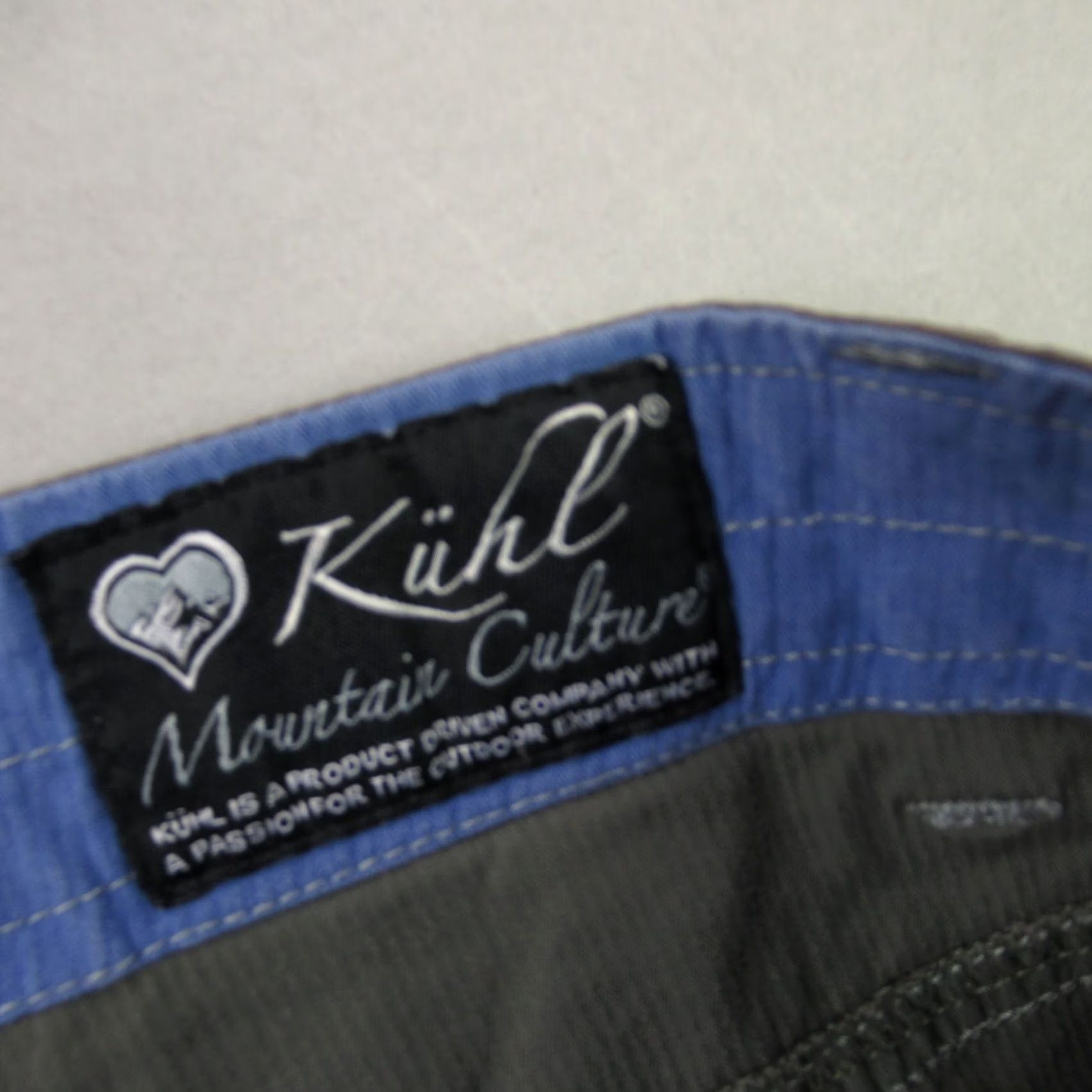 Vintage Kuhl Pants Women 4 Lightweight Straight Leg Outdoors Gray Casual Pockets Size 27" / US 4 / IT 40 - 3 Thumbnail