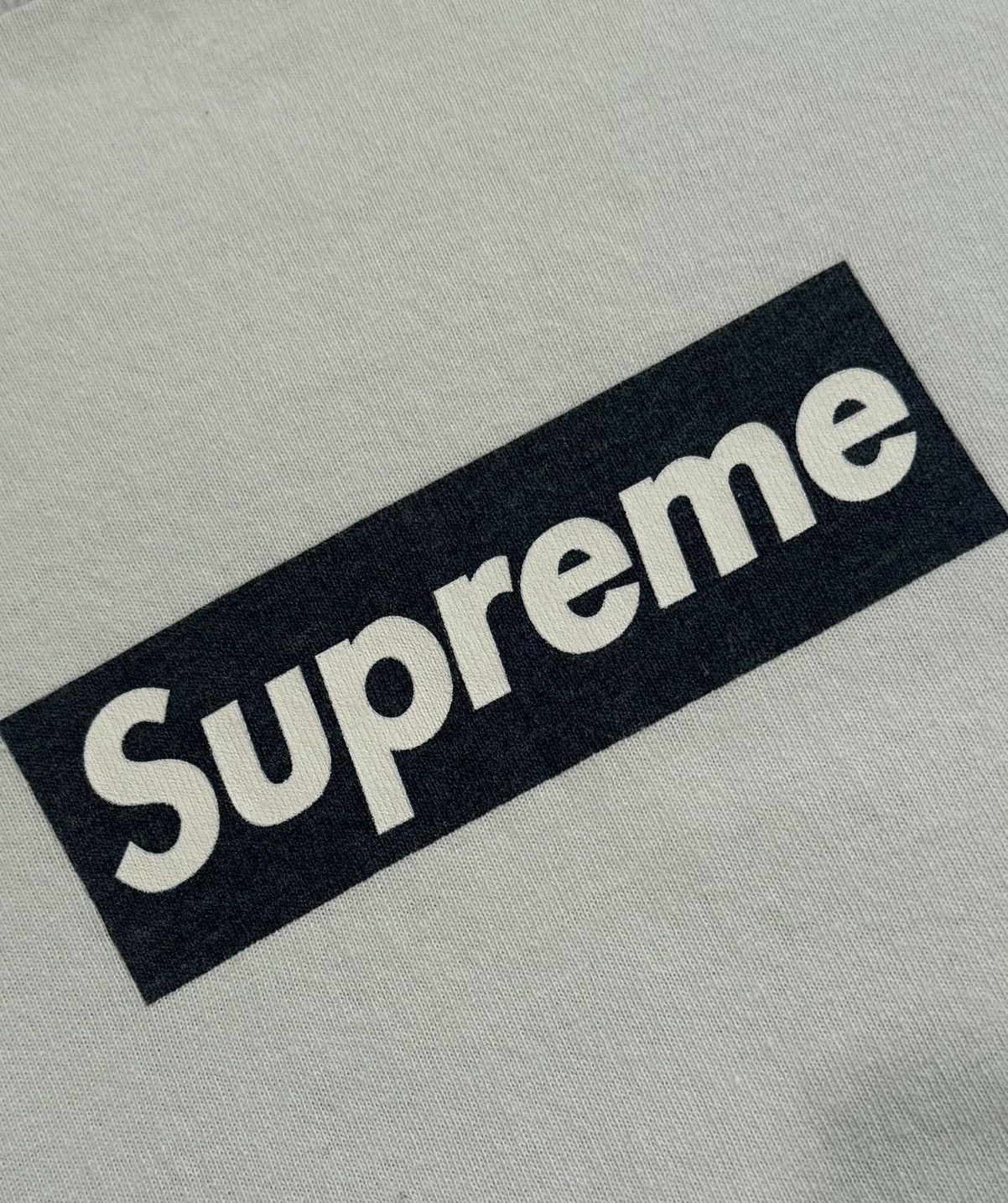 Supreme Supreme Navy on Ice Blue Box Logo Tee 2001 Size US L / EU 52-54 / 3 - 3 Thumbnail