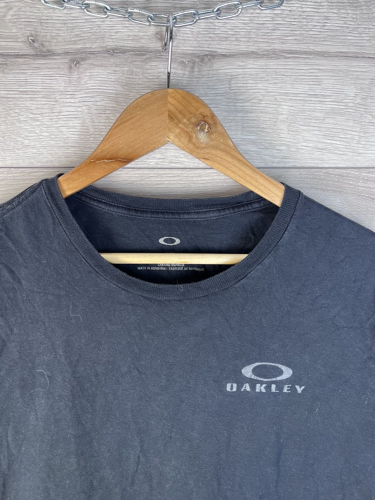 Oakley Mens T-shirt Oakley size M Size US M / EU 48-50 / 2 - 5 Thumbnail