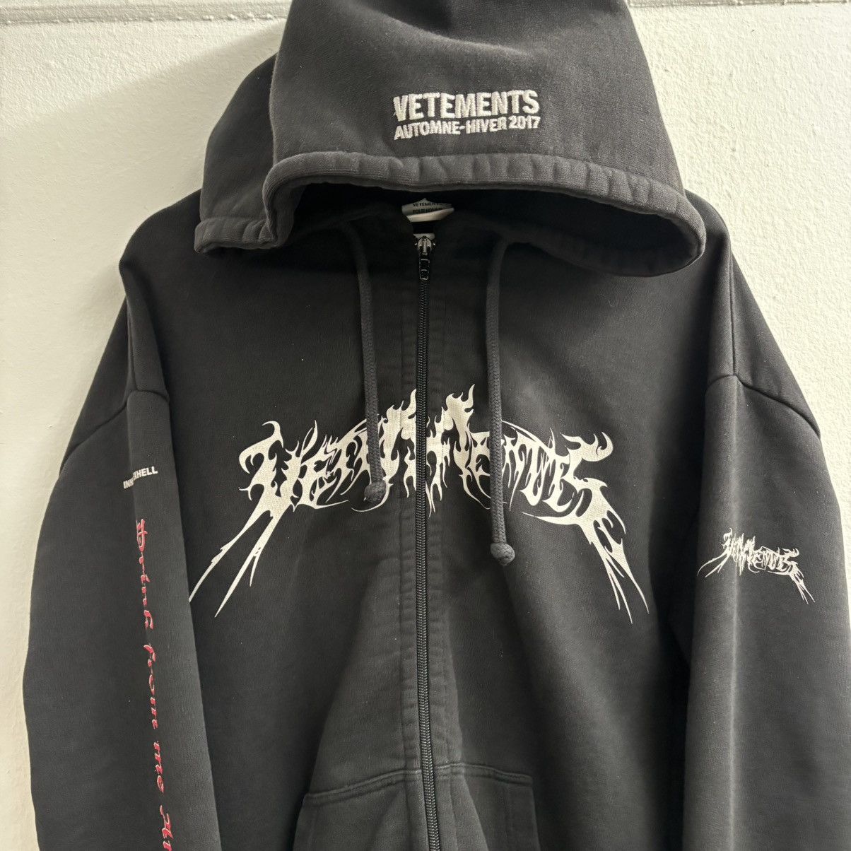 Vetements Vetements Total Fucking Darkness TFD AW2017 Hoodie Size US S / EU 44-46 / 1 - 4 Thumbnail
