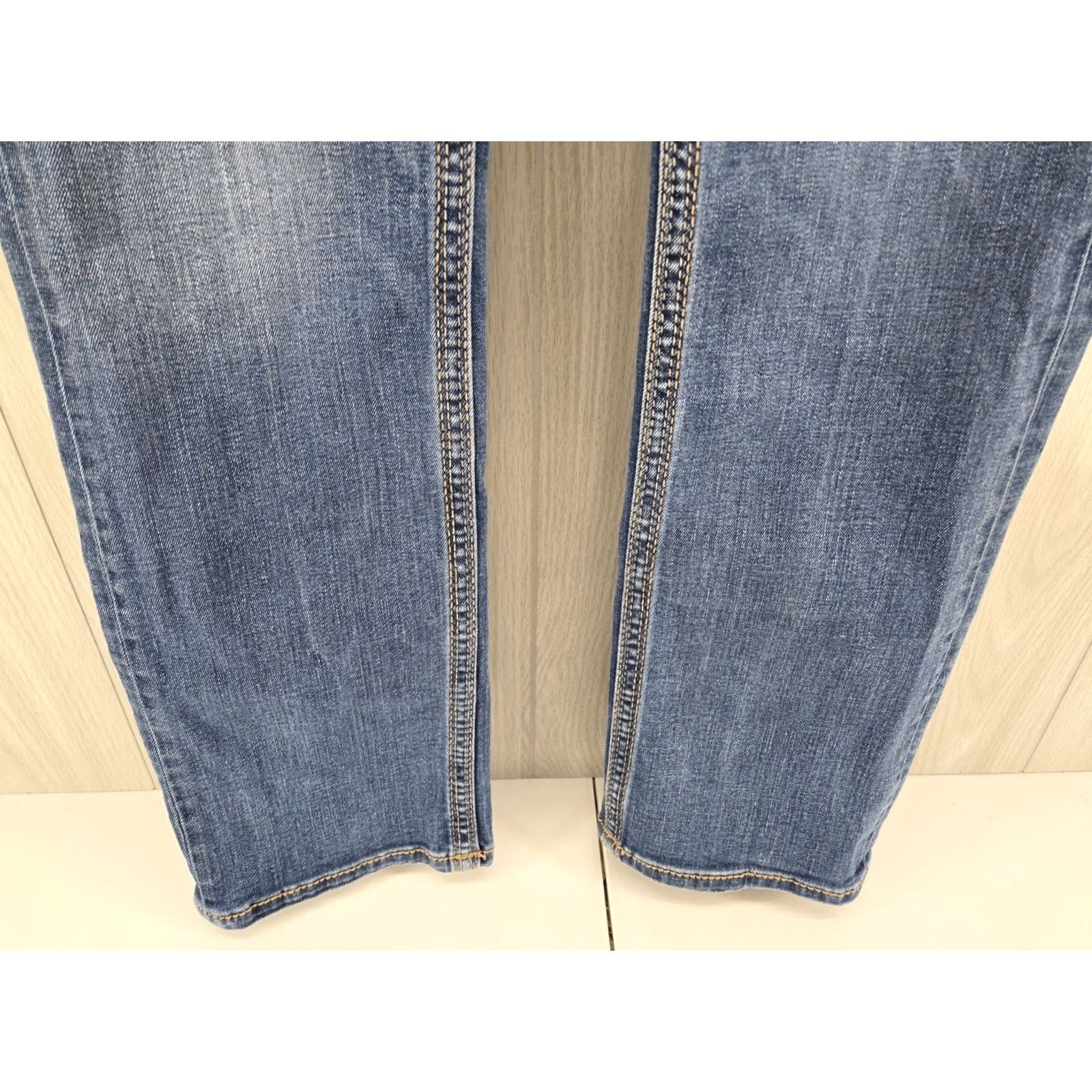 Vintage BKE Jake Jeans Distressed Wash 34x32 Denim Straight Leg 5-Pocket Regular Mens Size US 34 / EU 50 - 6 Thumbnail