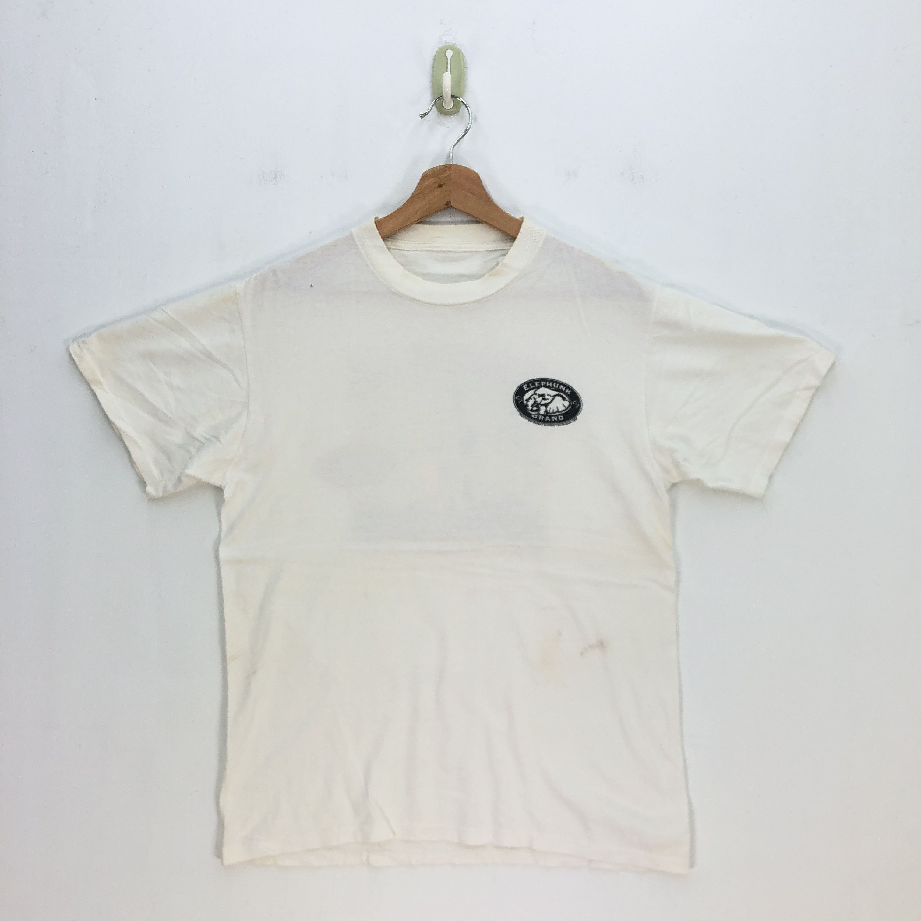 Vintage Vintage 90s Amerikan Clothing T Shirt Elephunk Brand Tees Size US M / EU 48-50 / 2 - 1 Thumbnail