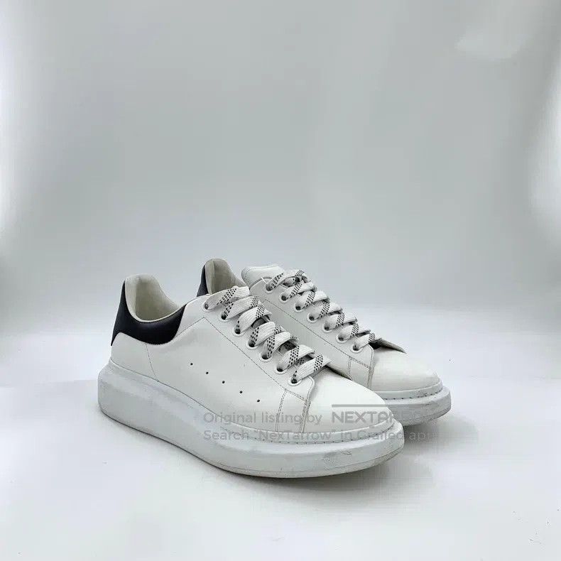 Alexander McQueen Alexander Mcqueen White leather lace-laced casual flat sne Size US 11 / EU 44 - 2 Thumbnail
