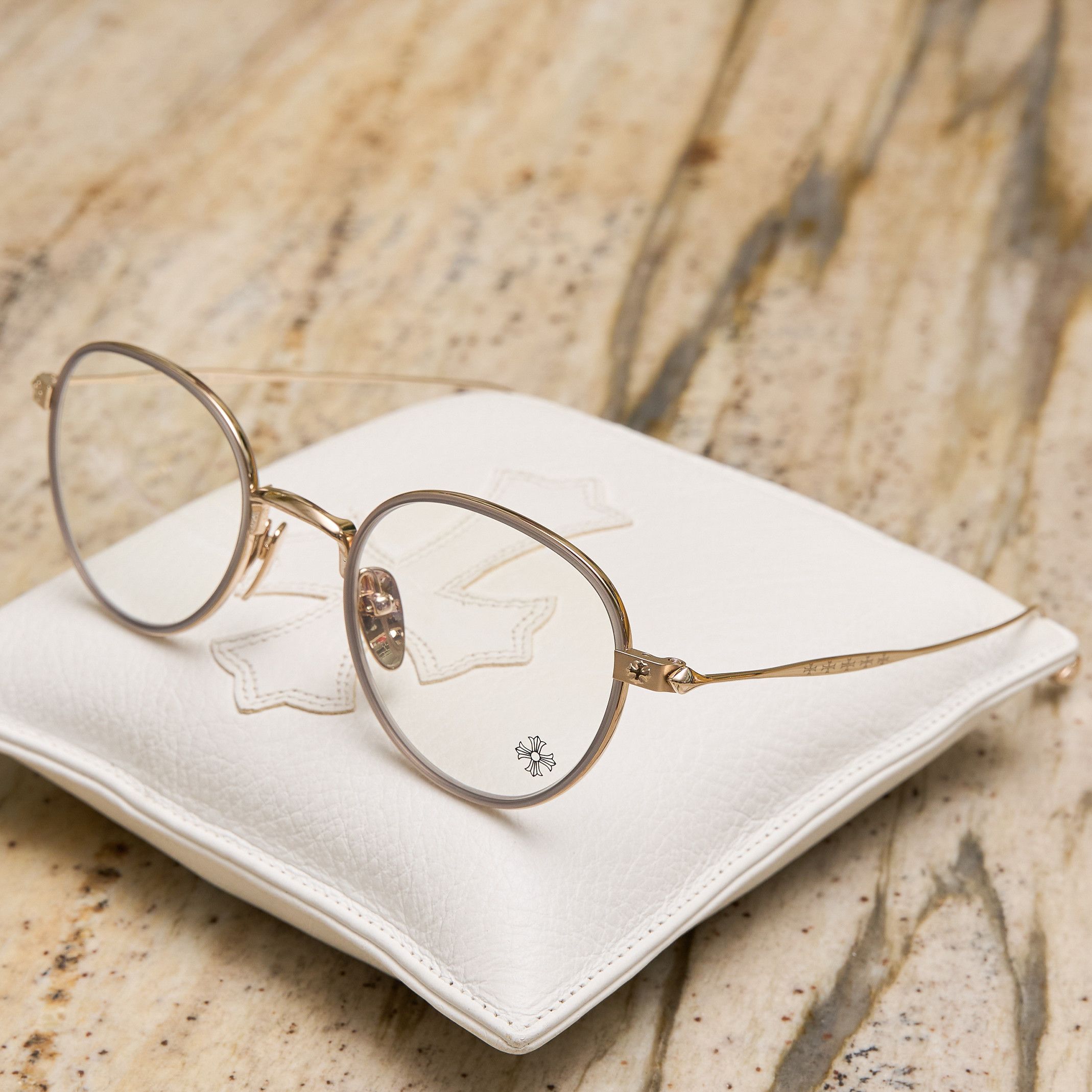 CHROME HEARTS BONE PRONE IV 