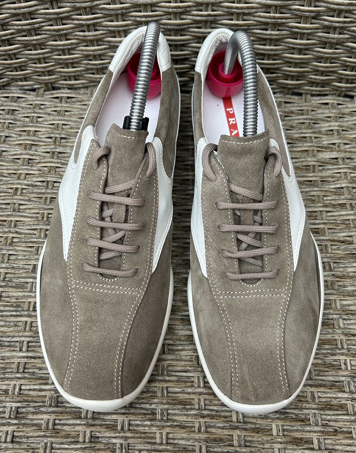 Prada × Vintage Vintage Prada Sport Two Tone Low-Top Beige Trainers 39.5 Size US 6 / EU 39 - 3 Thumbnail