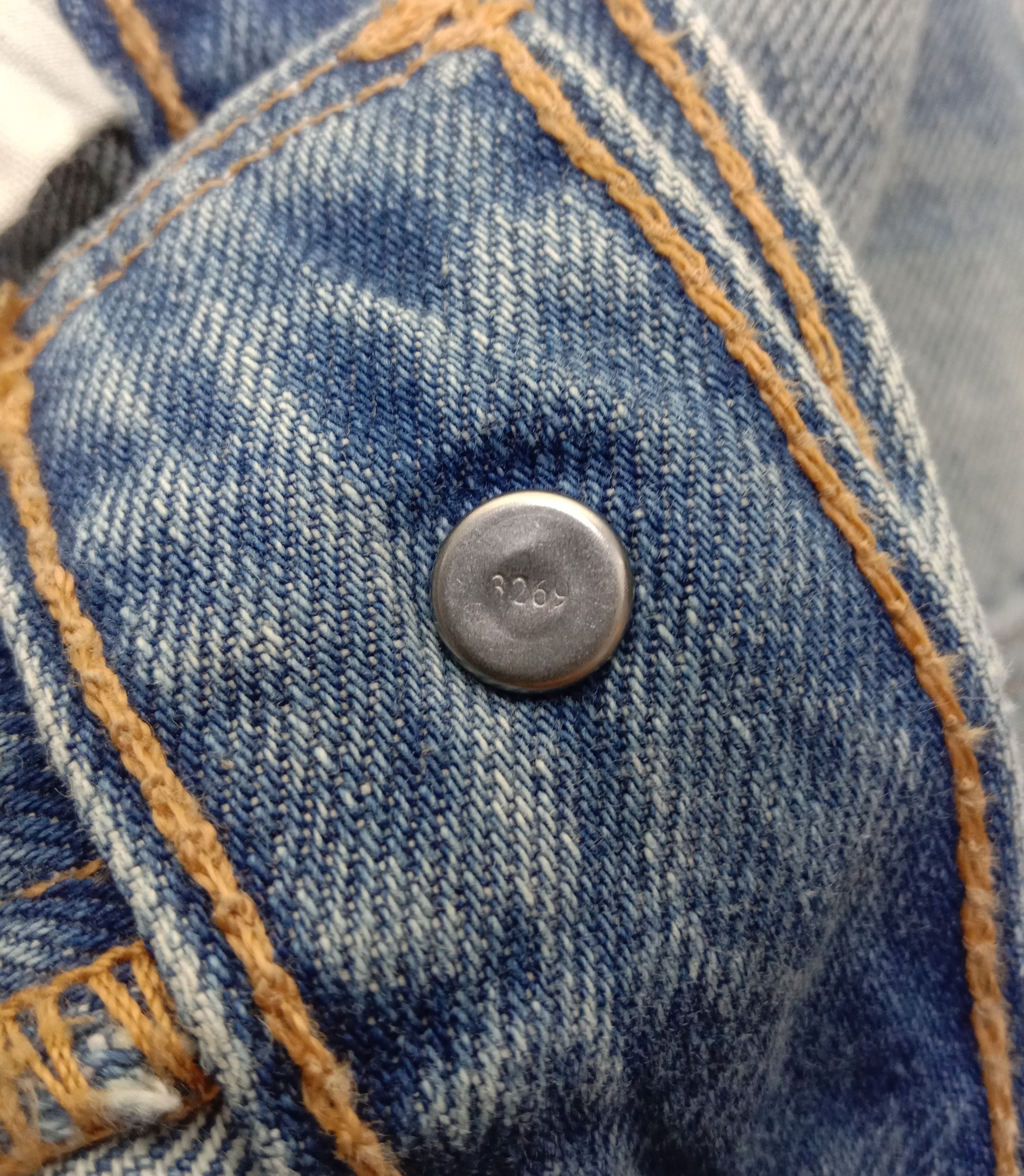 Levi's Vintage Levi's 505 Orange Tab Jeans Light Wash Ripped Denim Size US 30 / EU 46 - 10 Thumbnail