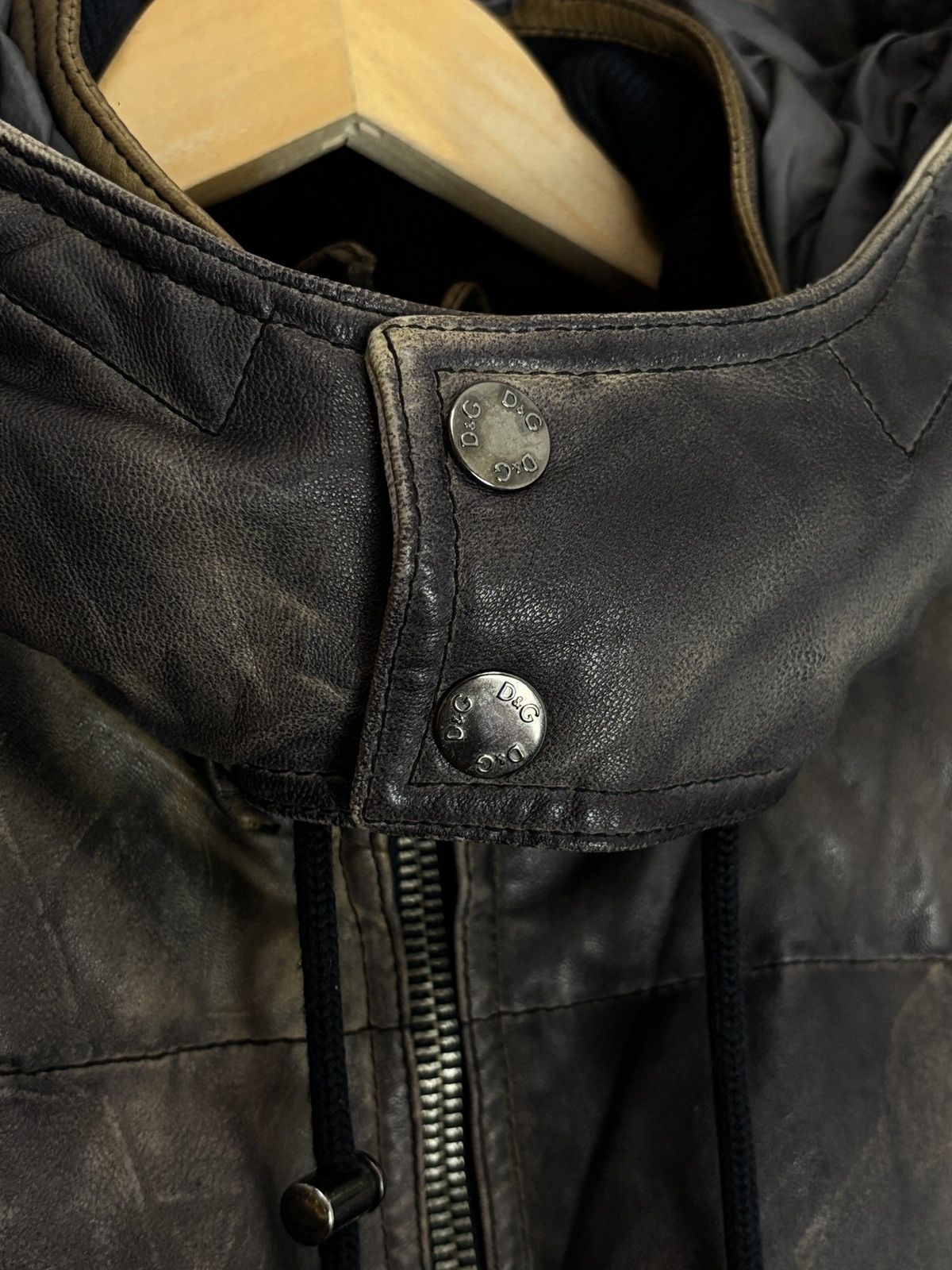Dolce & Gabbana Dolce & Gabbana Lambskin Leather Down Vintage Jacket Rare Size US L / EU 52-54 / 3 - 3 Thumbnail