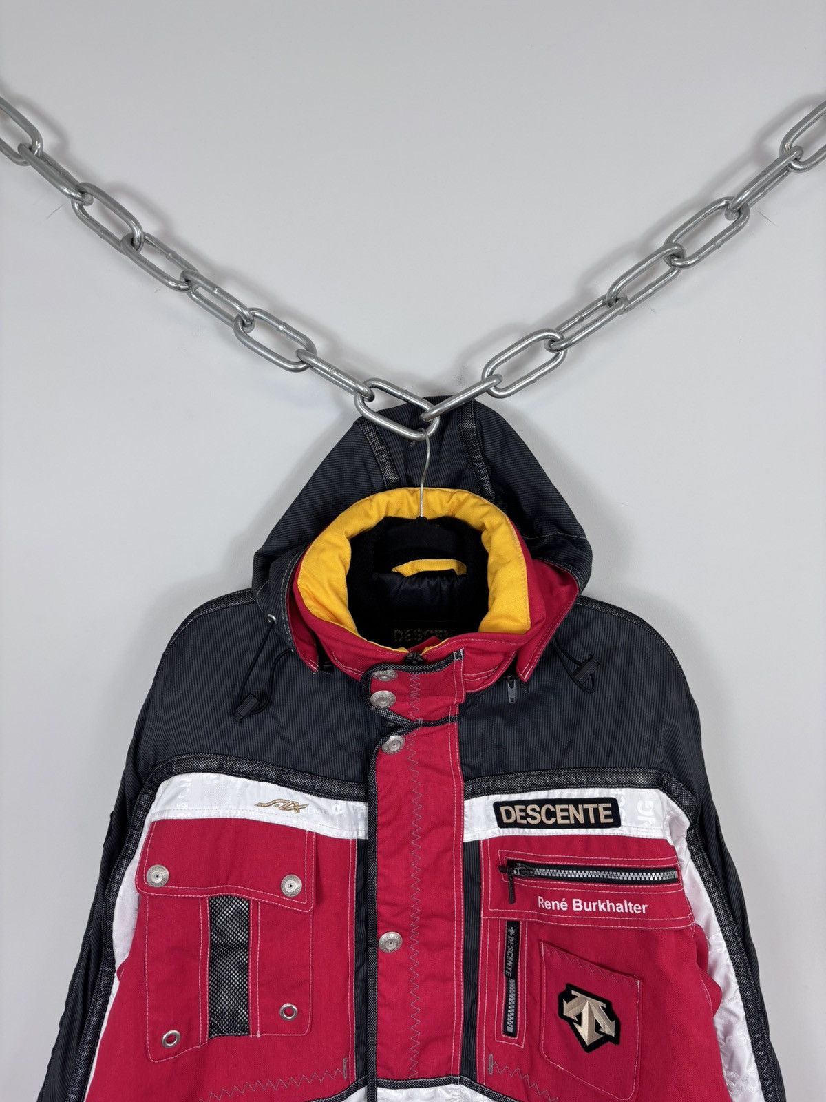 Descente Descente Swiss Suisse Ski Team Men’s Insulated Ski Jacket Size US M / EU 48-50 / 2 - 4 Thumbnail