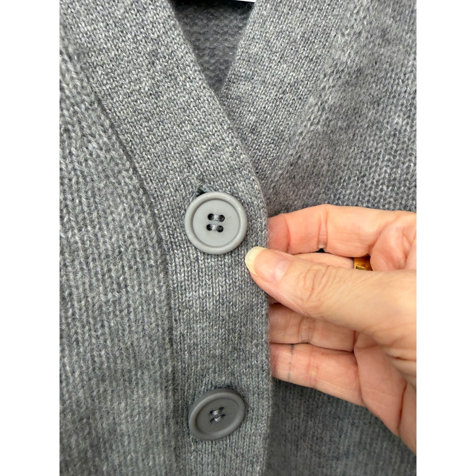 Bloomingdale's NWT C by Bloomingdales Gray Cashmere Cardigan Women XS Size XS / US 0-2 / IT 36-38 - 8 Thumbnail