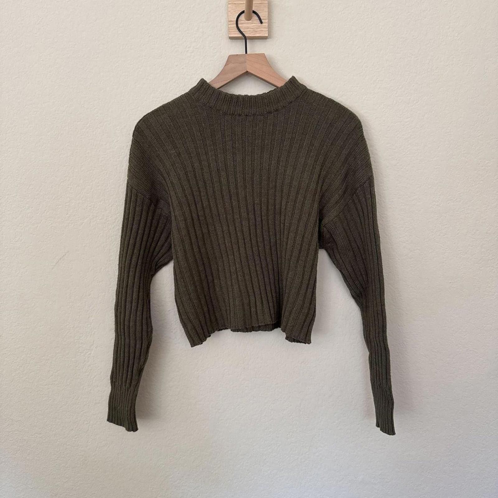 American Eagle Outfitters American Eagle Outfitters Women's XS Olive Green Long Sleeve Size XS / US 0-2 / IT 36-38 - 1 Thumbnail