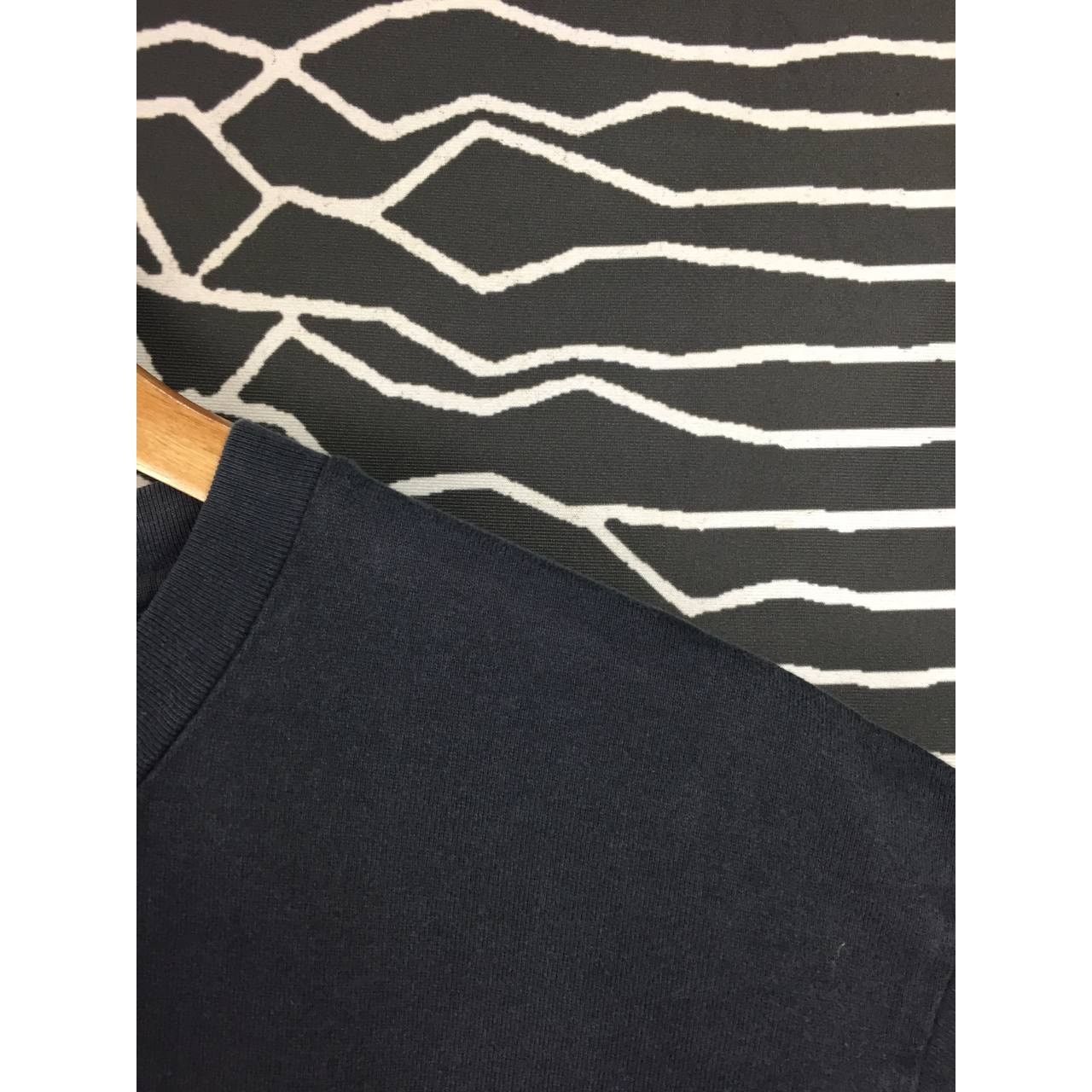 Uniqlo × Vintage Vtg Roy Lichtenstein Apple Pop Art Graphic Uniqlo Tee Size US XL / EU 56 / 4 - 4 Thumbnail