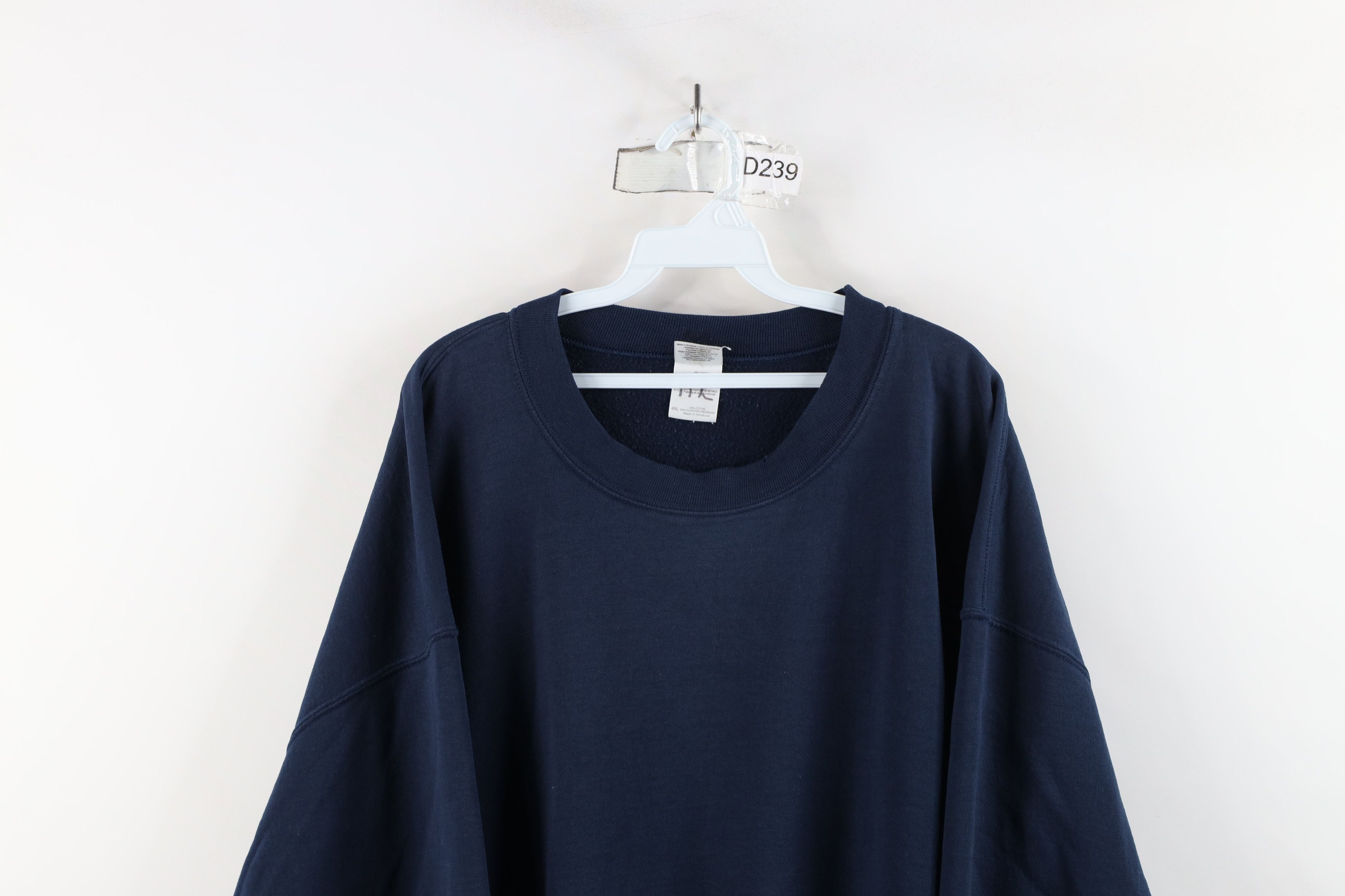 Vintage Vintage 90s Streetwear Blank Crewneck Sweatshirt Navy Blue Size US XXL / EU 58 / 5 - 2 Thumbnail