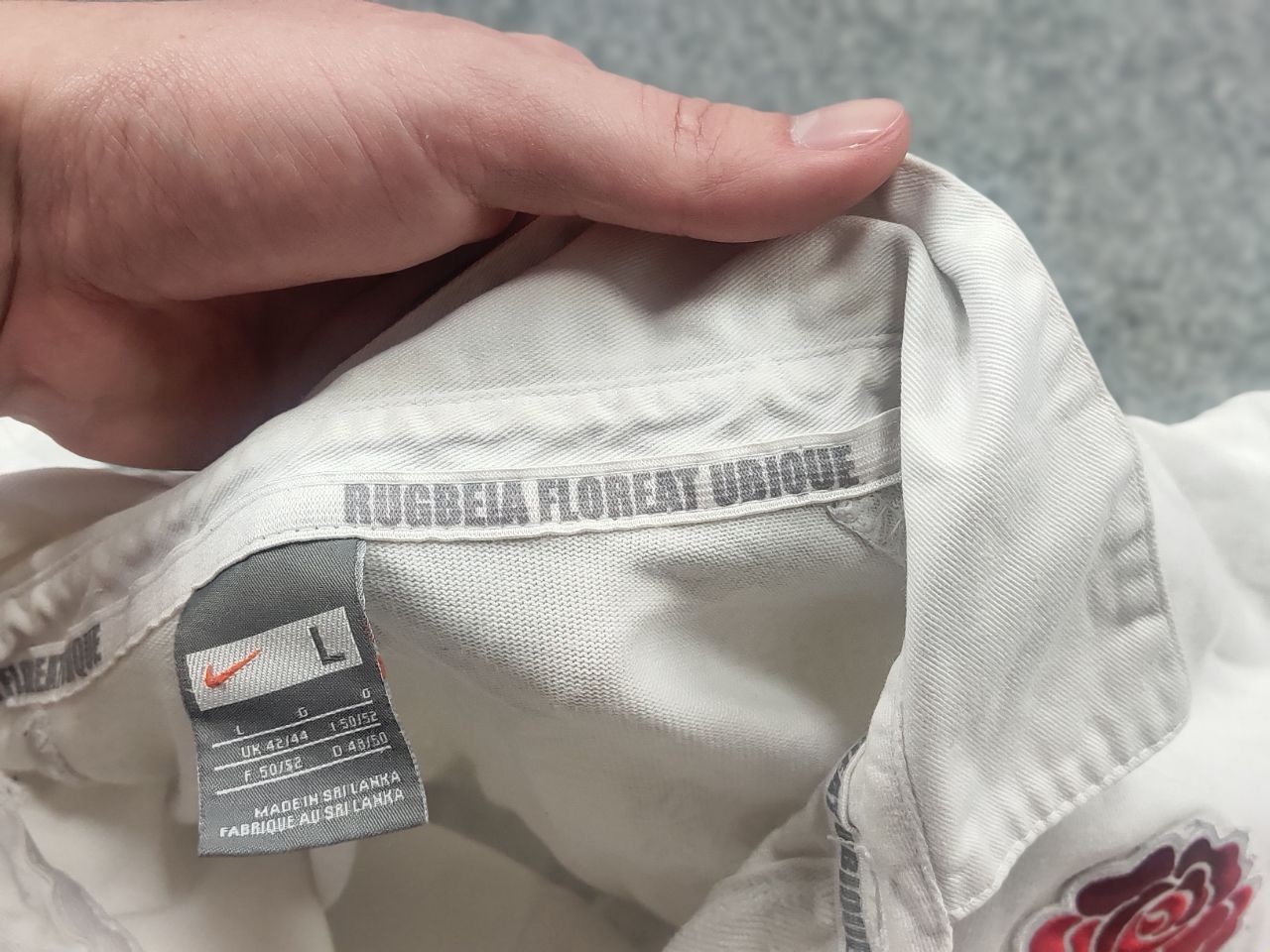 Nike Vintage Nike O2 Longsleeve Shirt England Rugby Team Jersey Size US M / EU 48-50 / 2 - 18 Thumbnail