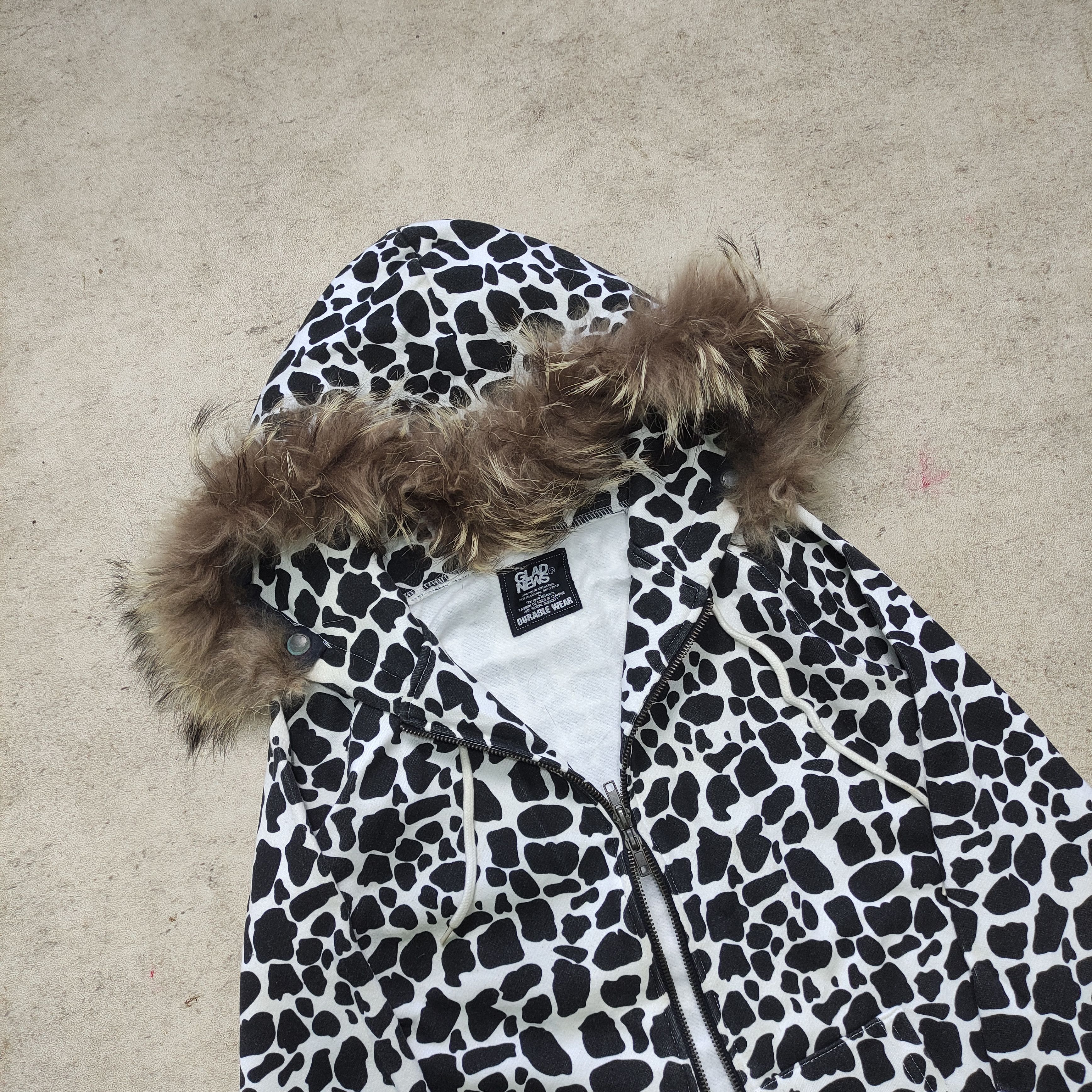 Le Grande Bleu (L.G.B.) GLAD NEWS Fur Leopard Hoodie 2000s Size US M / EU 48-50 / 2 - 9 Thumbnail
