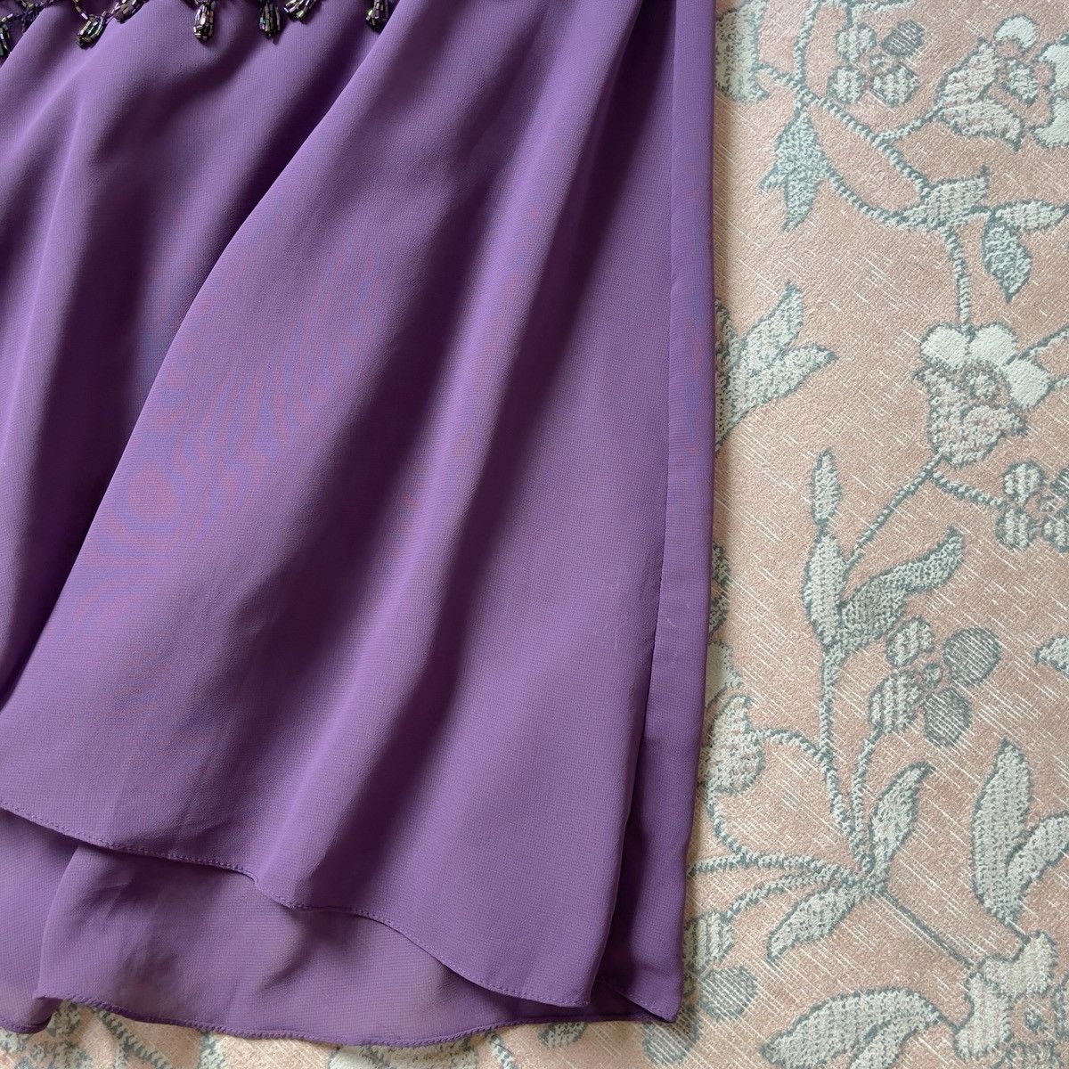 Alex Evenings Vintage Purple Silk Burnout & Chiffon Beaded Dress (S–M) Size M / US 6-8 / IT 42-44 - 18 Thumbnail