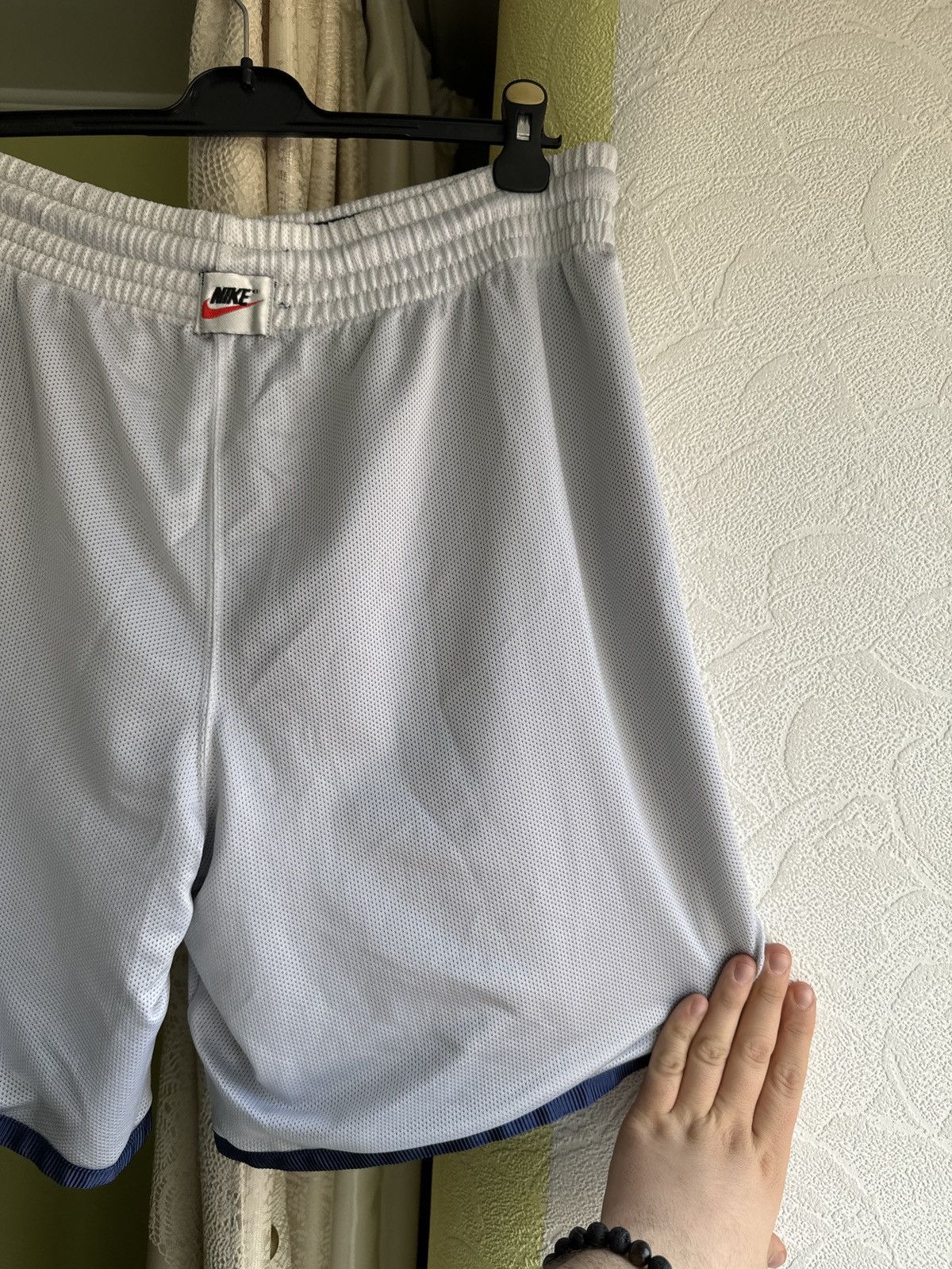 NBA × Nike × Vintage Vintage 90s Nike Basketball Reversible Shorts Big Logo Size US 36 / EU 52 - 10 Thumbnail