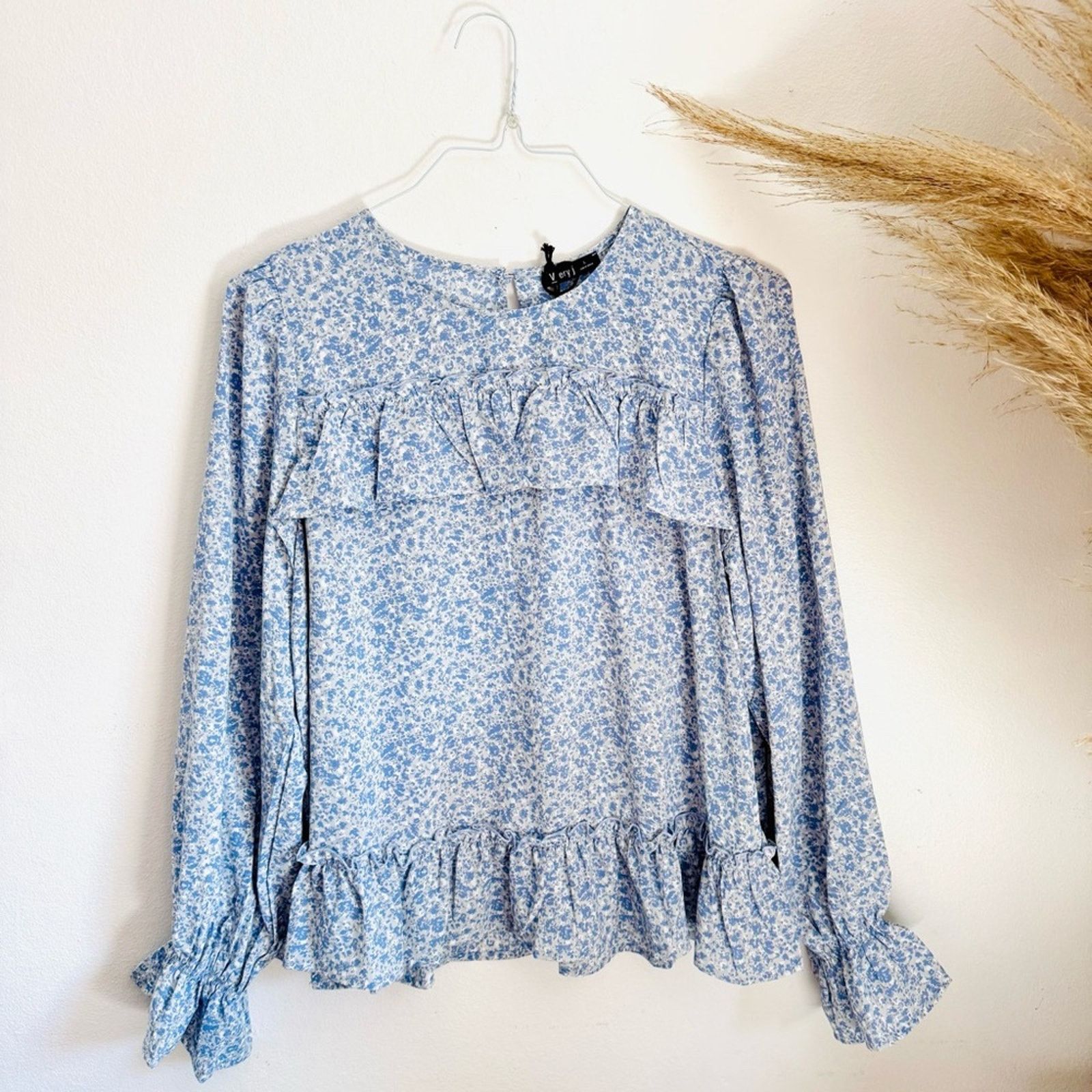 Nordstrom NEW Lavender Blue White Floral Ruffle $88 Blouse Shirt Top Size L / US 10 / IT 46 - 3 Thumbnail