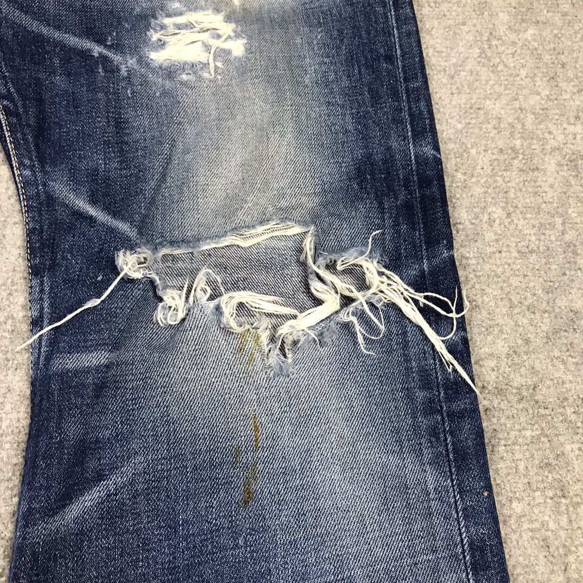 Japanese Brand DISTRESSED DENIM BACK NUMBER JAPAN JEANS PANTS Size US 31 - 5 Thumbnail
