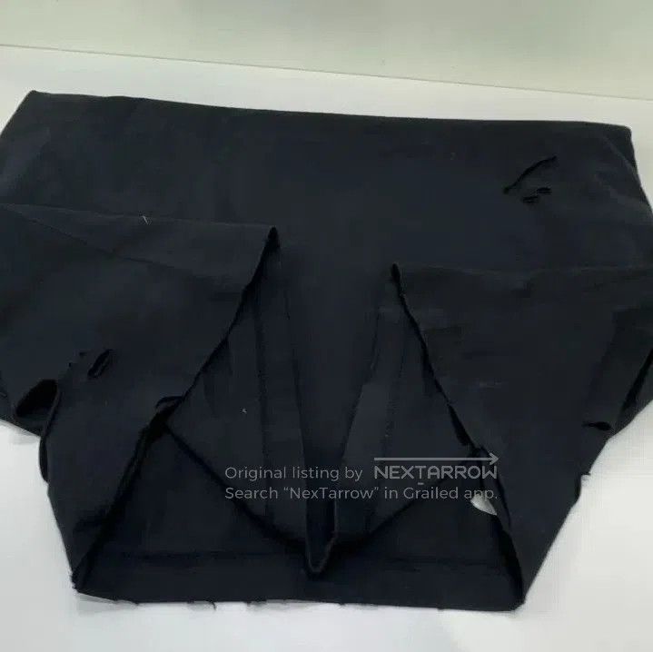 Balenciaga Balenciaga Distressed Logo Short Sleeve T. Size US XS / EU 42 / 0 - 6 Thumbnail