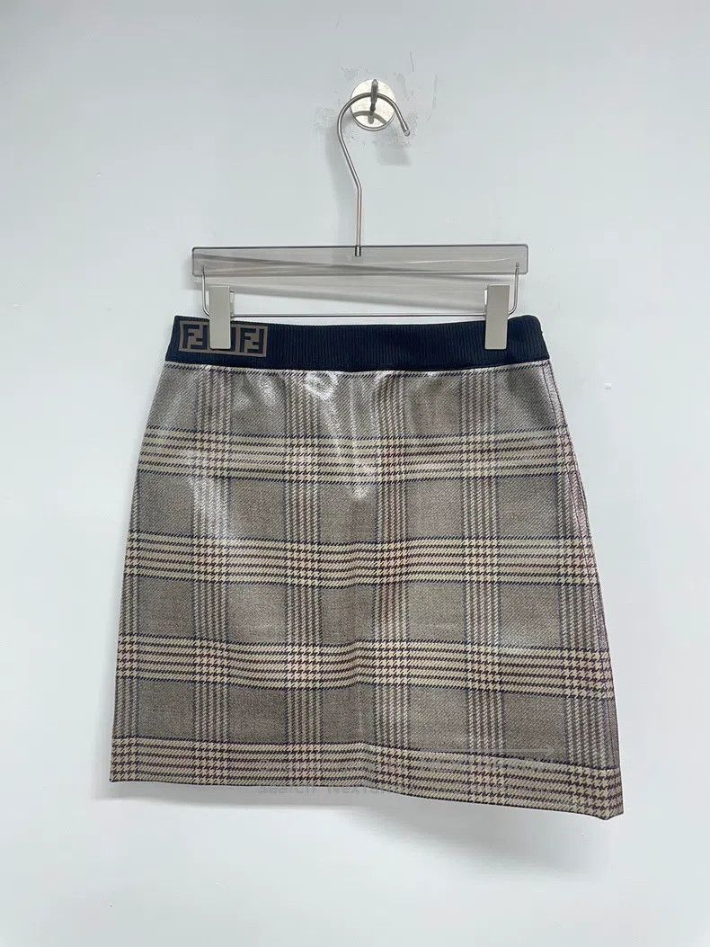 Fendi Fendi Checked Leather Skirt Size 26" / US 2 / IT 38 - 1 Thumbnail