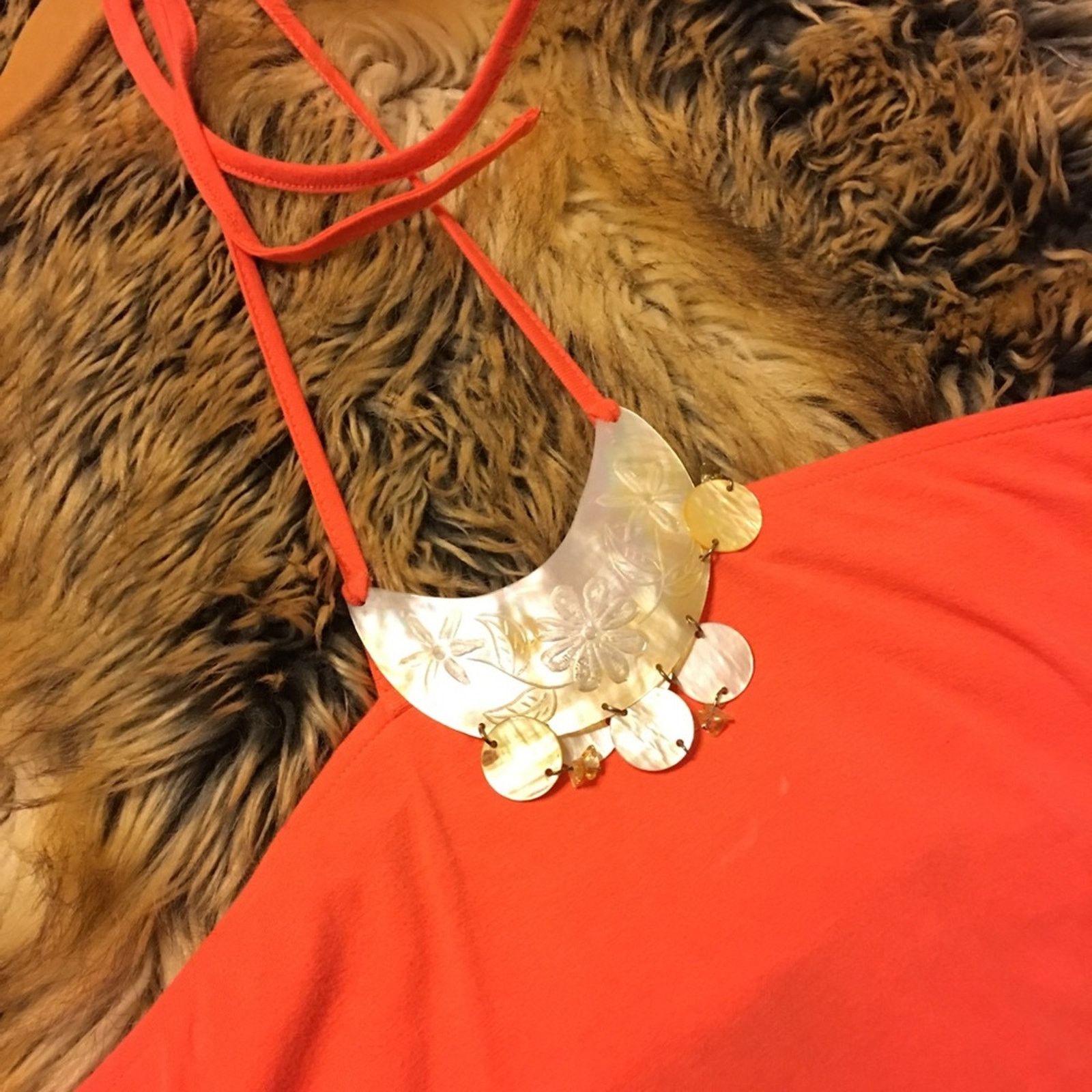 Other Moda international Coral w/shell detail halter top Size S / US 4 / IT 40 - 5 Thumbnail