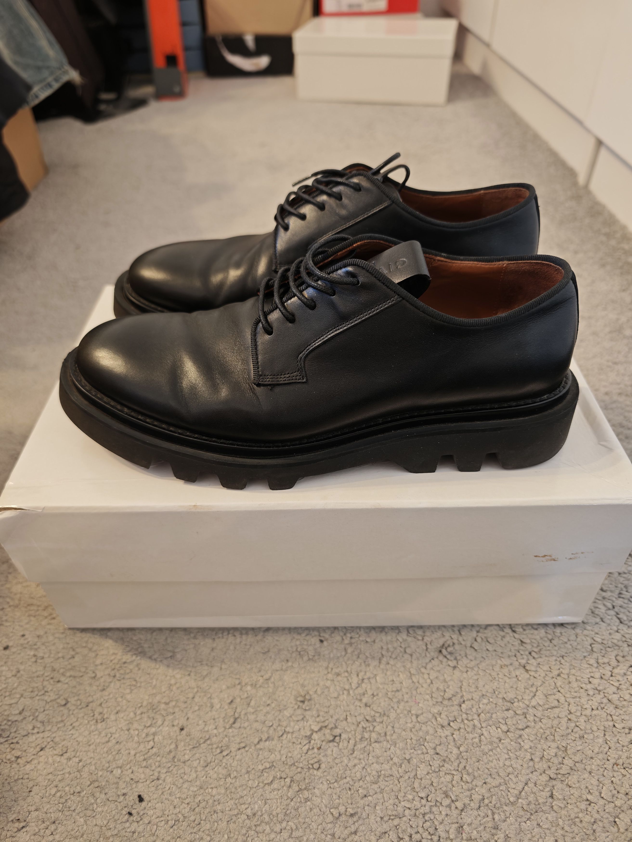 Givenchy Givenchy leather derby shoes Size US 9 / EU 42 - 1 Thumbnail