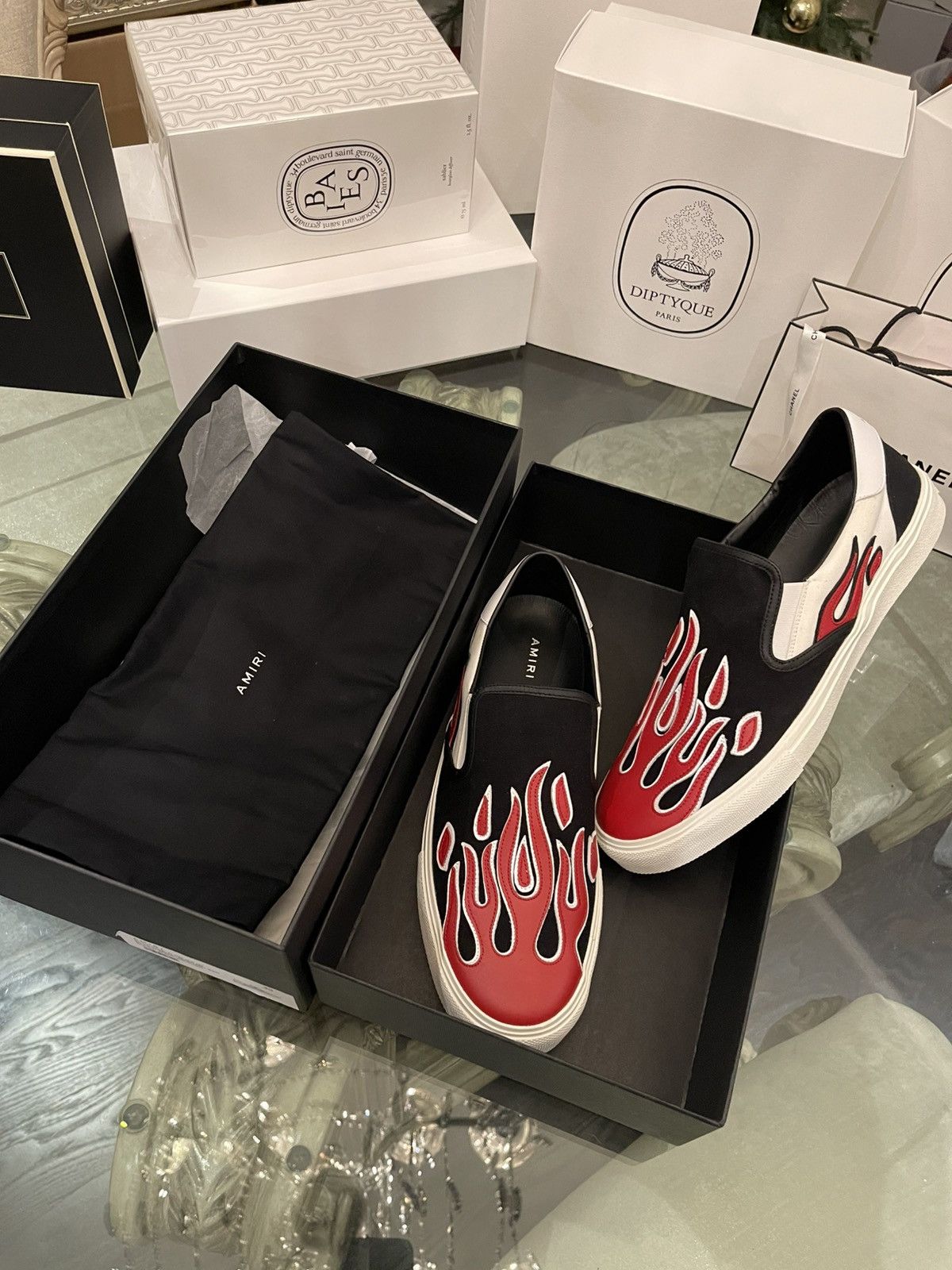 Amiri Amiri Flame Appliqué Slip On Sneakers Black White Red Size US 10 / EU 43 - 1 Thumbnail