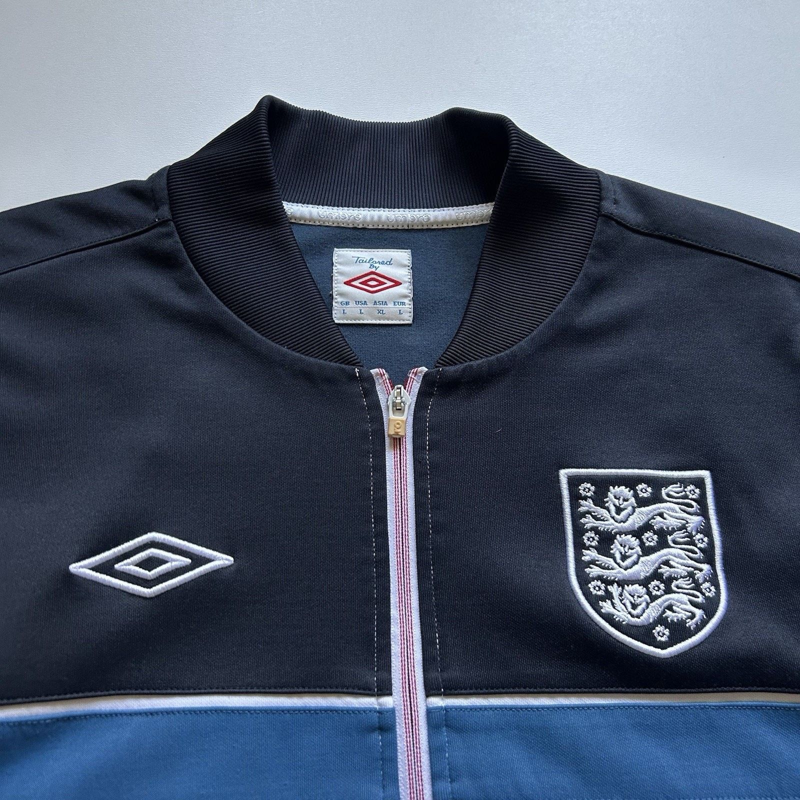 Umbro Vintage Umbro England Sweater Jacket Large Y2K Soccer Rare Size US L / EU 52-54 / 3 - 2 Thumbnail