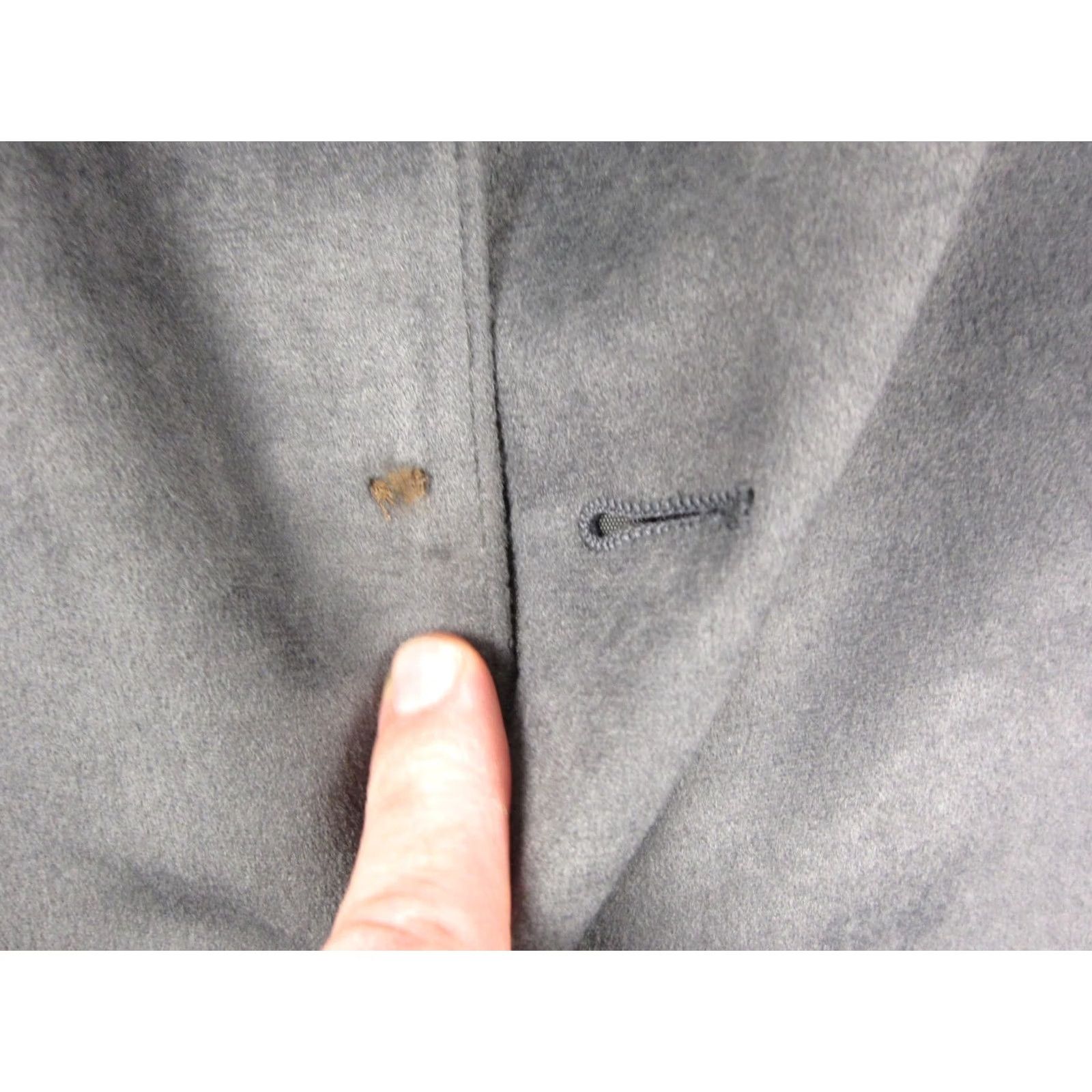 Farah VINTAGE Farah Blazer Mens 44R Gray Velvet Western Sport Coat Blazer Gray Velvet 90s US Made Mens Size 44R - 4 Thumbnail