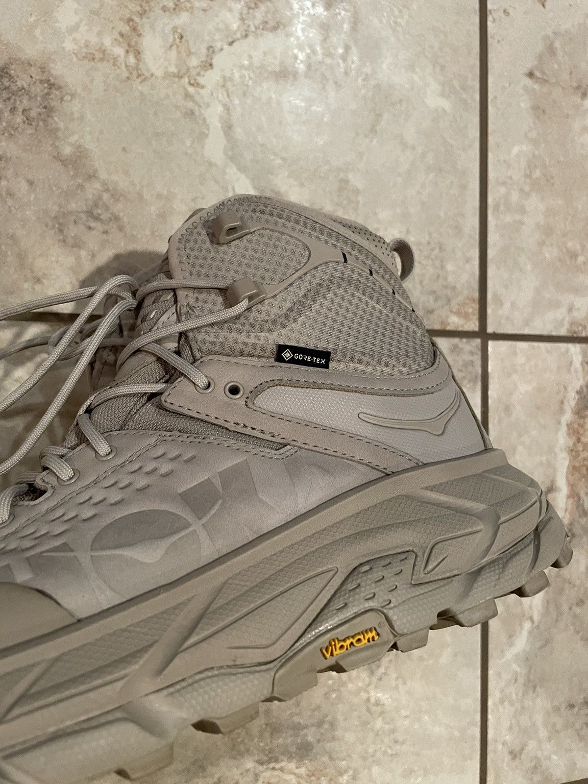 Hoka Hoka Tor Ultra Hi Taupe Goretex Size US 9 / EU 42 - 8 Thumbnail