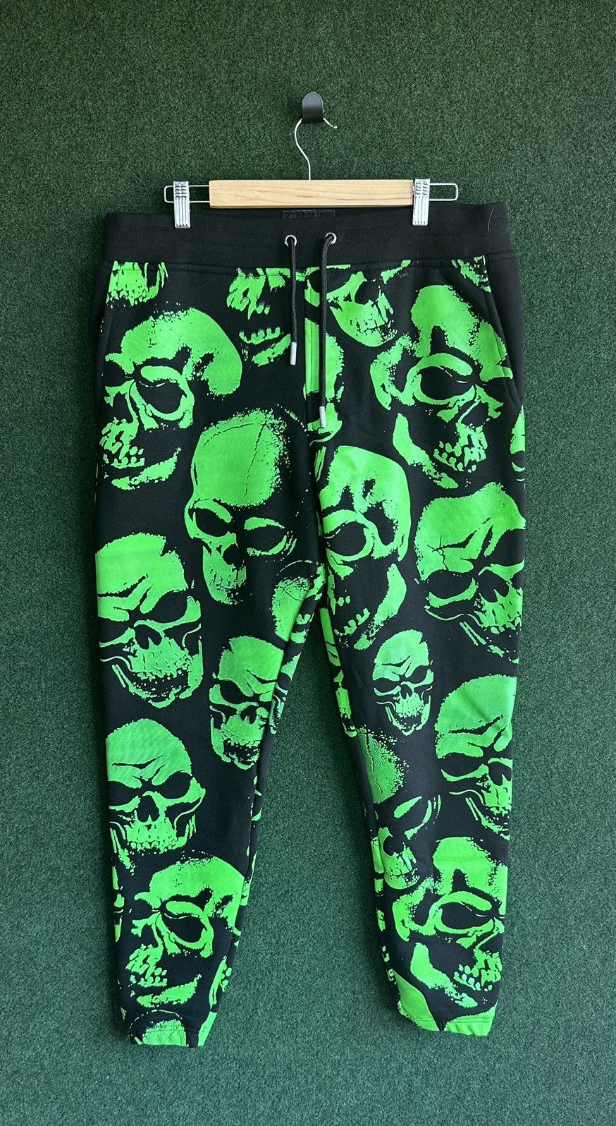 Psychworld Psychworld skull joggers Size US 34 / EU 50 - 1 Thumbnail