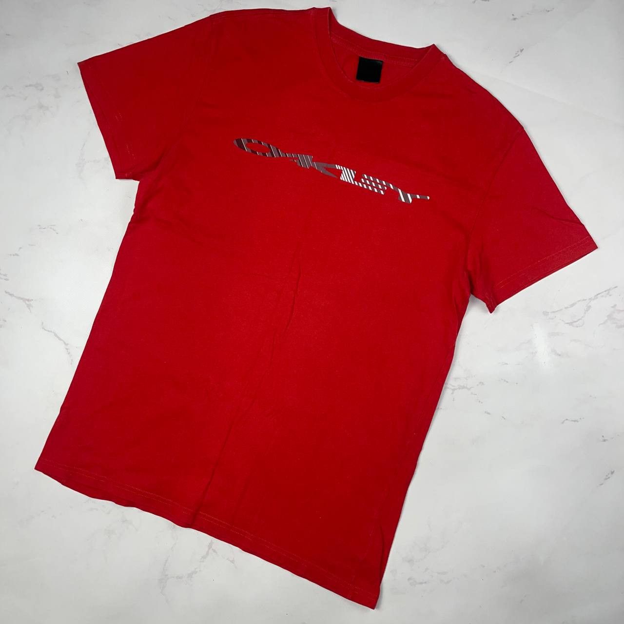 Oakley Oakley Vintage Rare Double-sided printing Tshirt Y2K Sz M Size US M / EU 48-50 / 2 - 4 Thumbnail