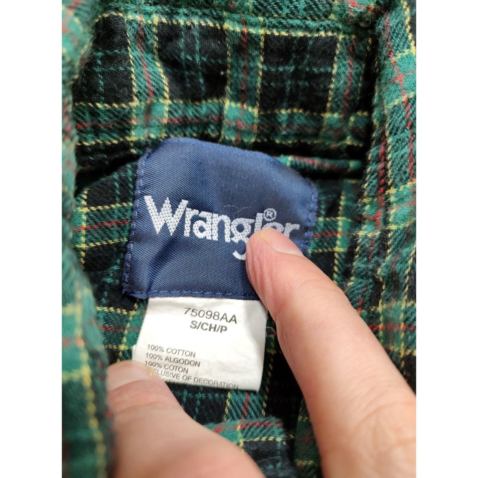 Wrangler VINTAGE Wrangler Shirt Mens S Green Plaid Flannel Pearl Snap Western Cowboy 90s Boys? No—Mens. Size US S / EU 44-46 / 1 - 5 Thumbnail