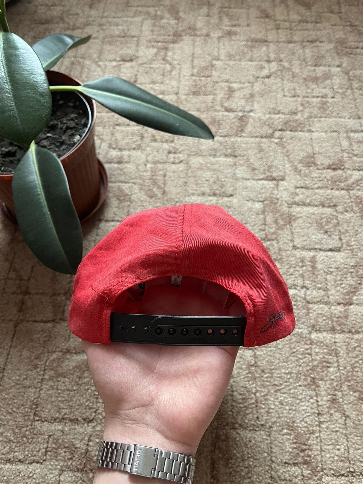 NBA × Vintage Vintage Chicago Bulls NBA 90's Basketball Red Cap Size ONE SIZE - 2 Thumbnail