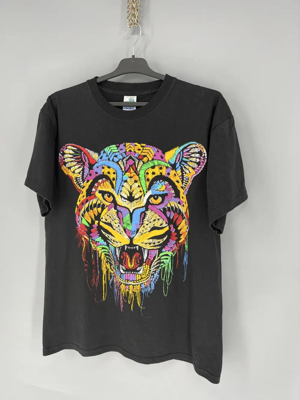 Vintage Vintage Y2K 90s Painted Tiger Face Graphic T-shirt Size US XL / EU 56 / 4 - 3 Thumbnail