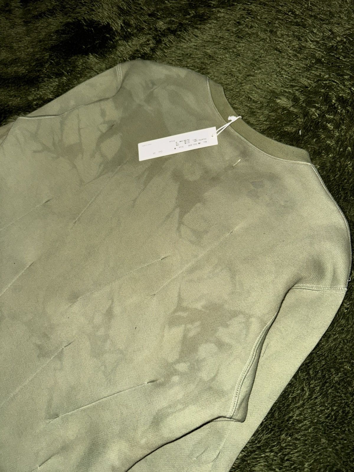 Sulvam [M] SULVAM Hand-Dyed Dart Detail Sweatshirt (Olive) Size US M / EU 48-50 / 2 - 9 Thumbnail