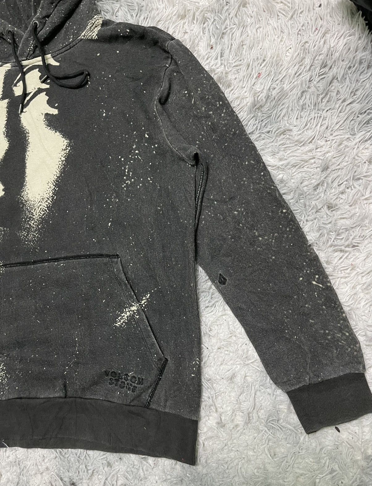 Volcom 2000s VOLCOM STONE X NOA DEANE ALL OVERPRINT HOODIE Size US M / EU 48-50 / 2 - 4 Thumbnail