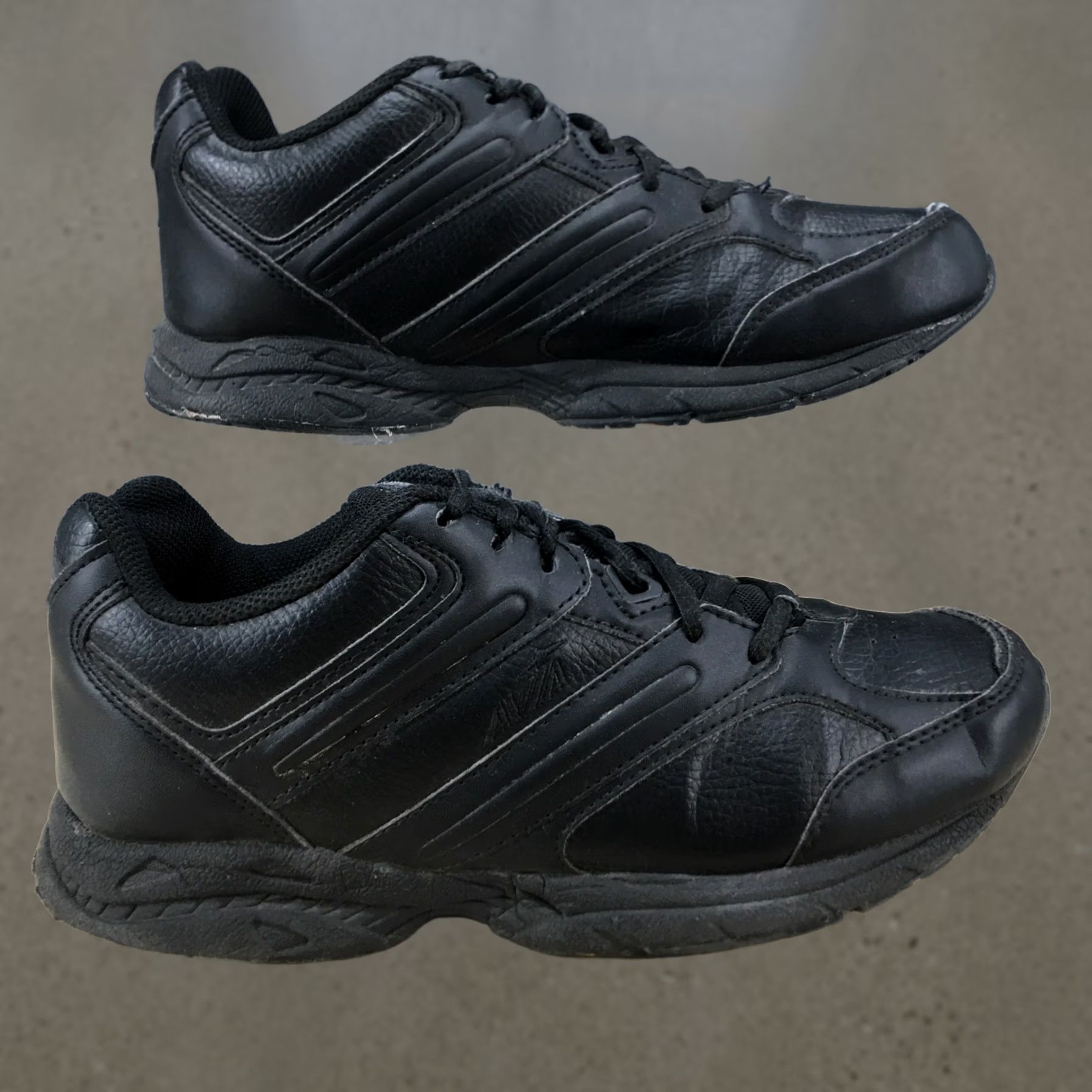 Avia Avia Womens Sneaker Low Top Non-Slip Lace Up Black 8 Avi Union II Comfort Shoes Size M / US 6-8 / IT 42-44 - 1 Thumbnail