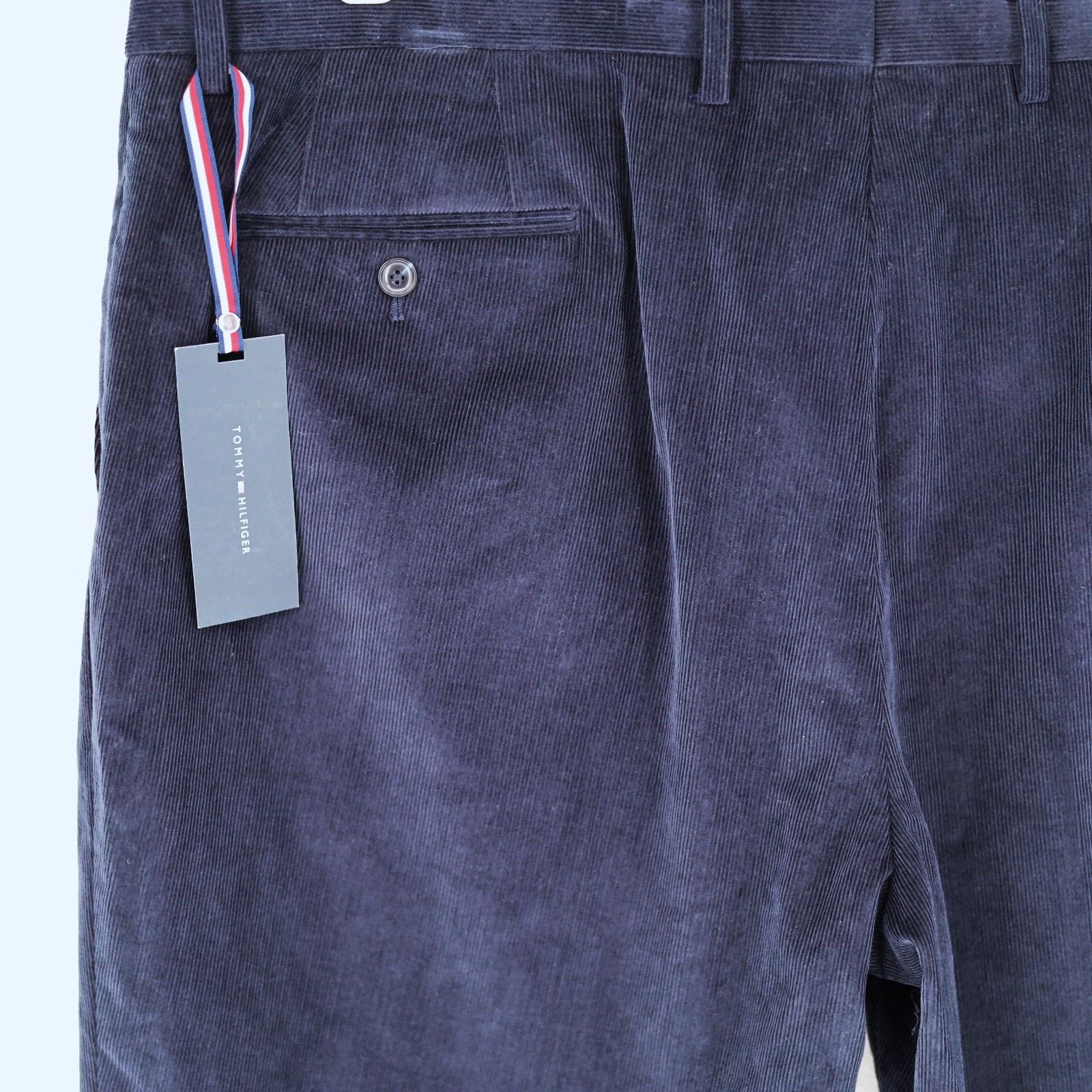 Tommy Hilfiger Tommy Hilfiger Men's Navy Solid Modern-Fit Pants Size 42x30 Size US 42 / EU 58 - 4 Thumbnail
