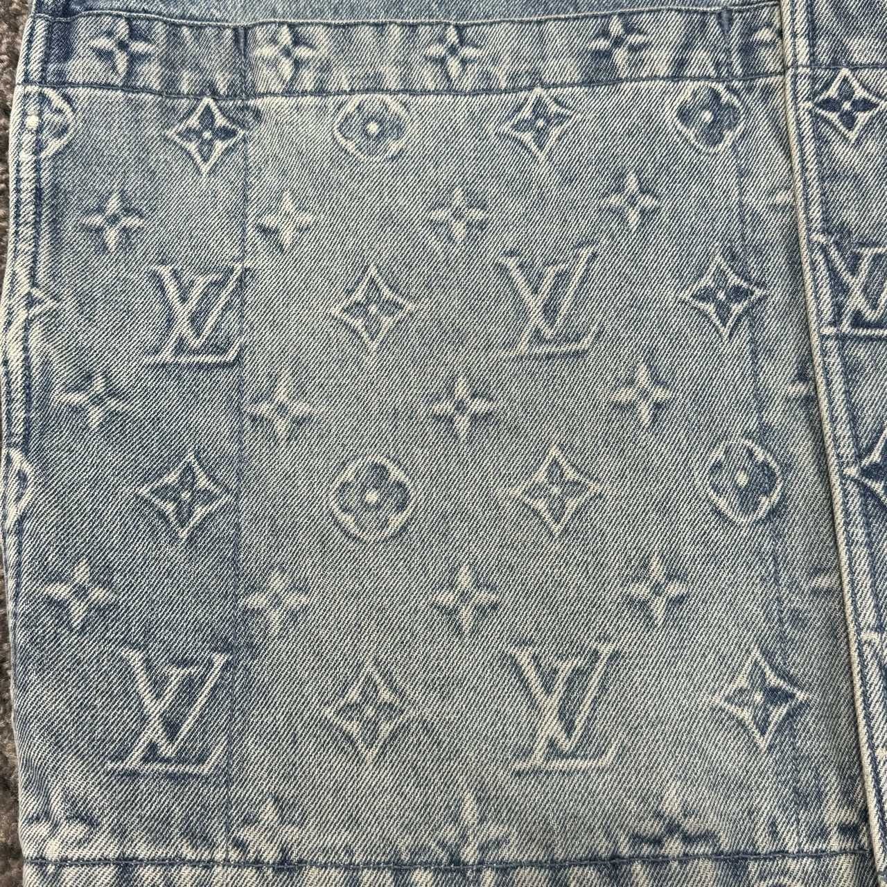 Louis Vuitton LOUIS VUITTON LV New Lumberjack Embossed Laohua Denim Short Size US M / EU 48-50 / 2 - 3 Thumbnail