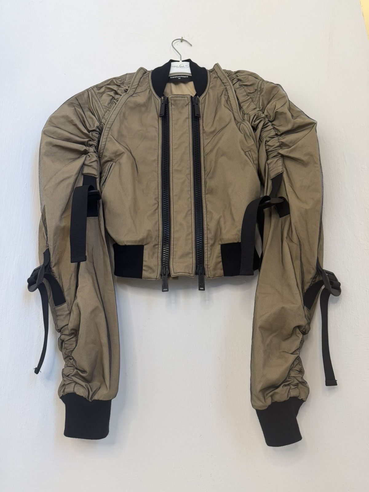 Dsquared2 Dsquared2 SS19 Runway ruched sleeve cropped bomber jacket Size S / US 4 / IT 40 - 2 Thumbnail