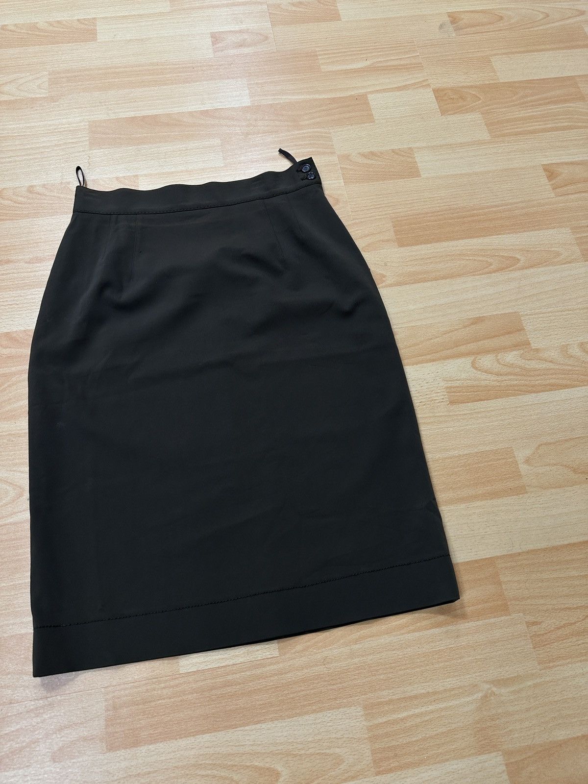 Prada Vintage 90s Prada Skirt Midi Zip Olive Made in Italy Fade Size 34" / US 12 / IT 48 - 2 Thumbnail