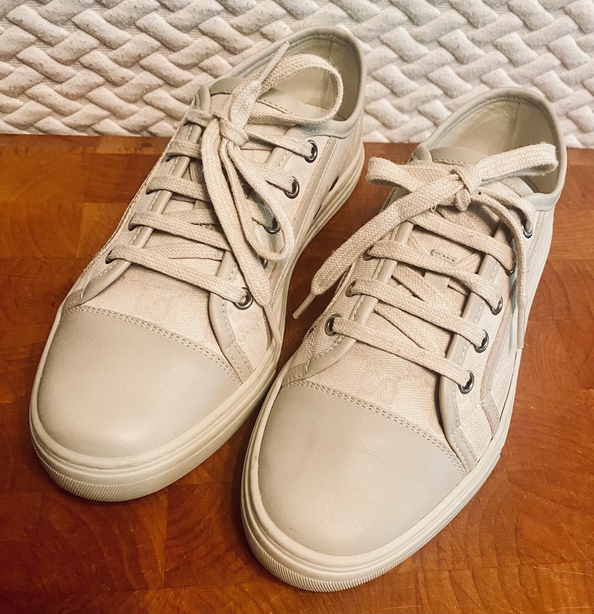 Gucci Gucci 🇮🇹 Women's GG Cement Kanvas/Leather Captoe Sneakers 39 Size US 9 / IT 39 - 4 Thumbnail