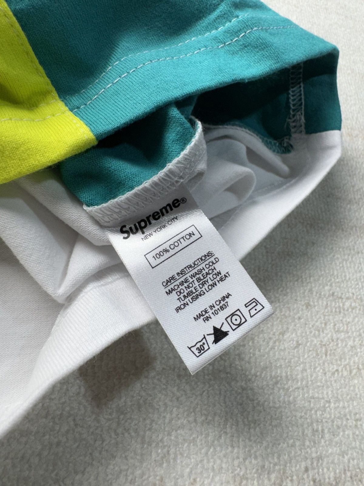 Supreme Color block tee Size US M / EU 48-50 / 2 - 5 Thumbnail