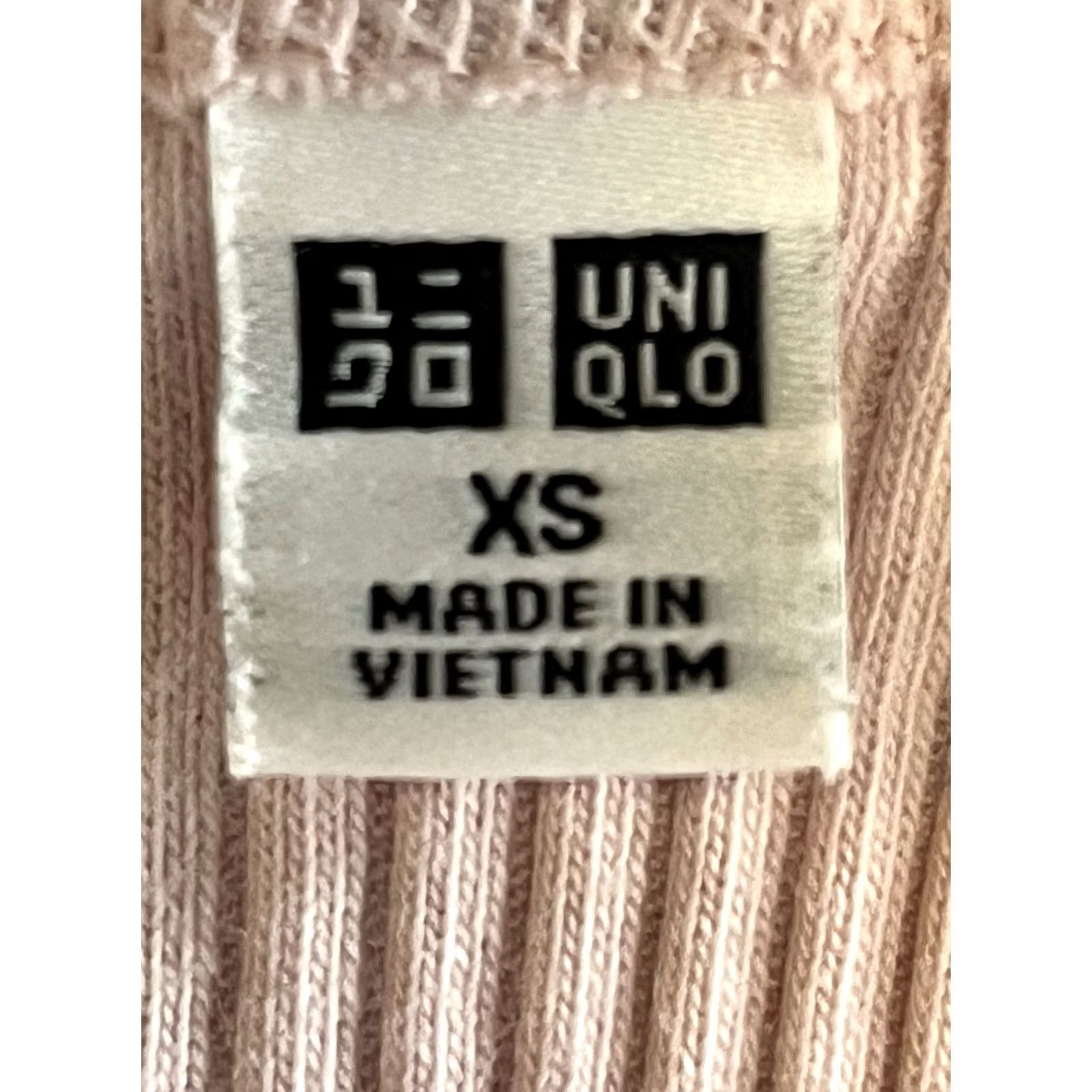 Uniqlo Uniqlo womens crop tank top XS pink stretch sleeveless Size XS / US 0-2 / IT 36-38 - 5 Thumbnail