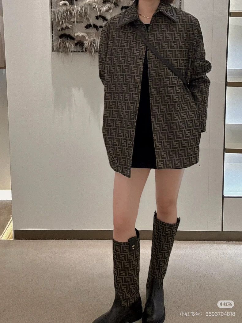 Fendi Fendi FF shirt collar full print jacket Size US XS / EU 42 / 0 - 9 Thumbnail