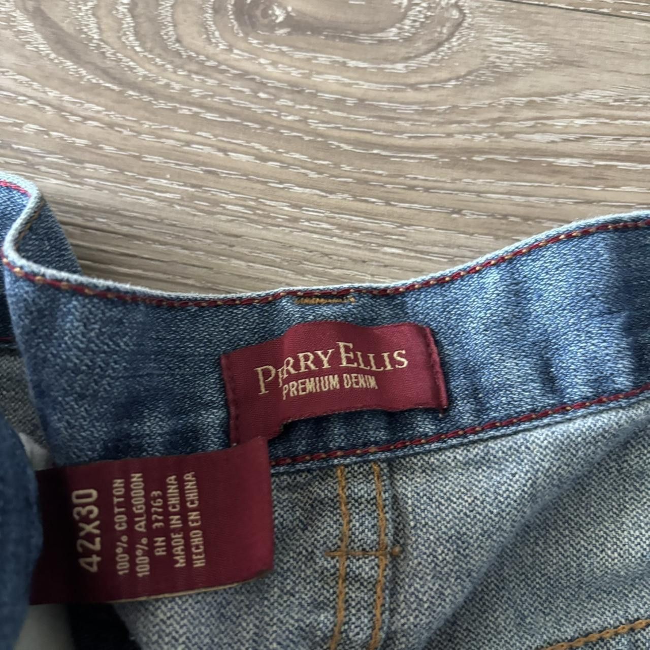 Perry Ellis Crazy Vintage Y2K/2000s Baggy Perry Ellis Medium Wash Skater Style Denim Jeans! 42x30 Size US 42 / EU 58 - 8 Thumbnail