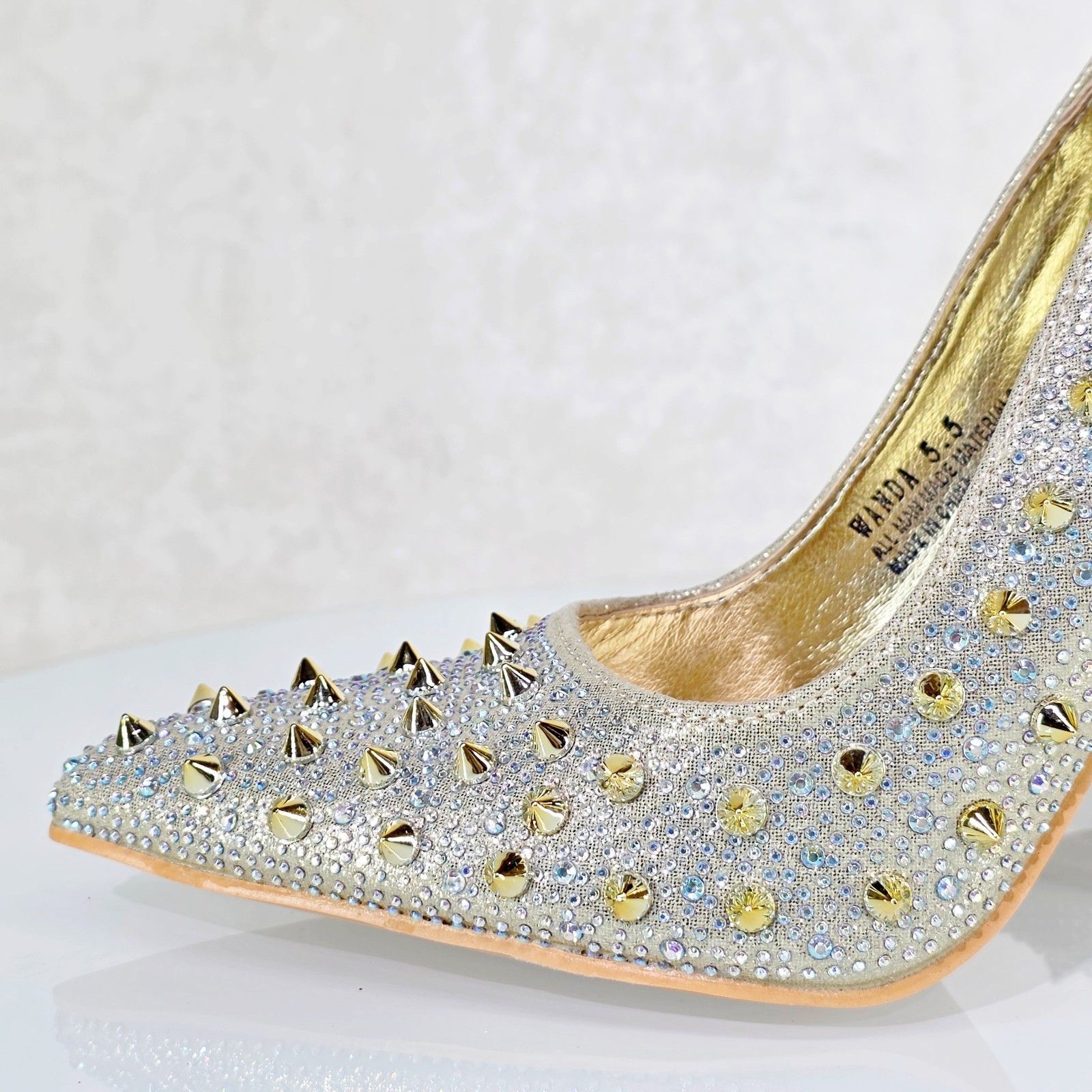 Other Wicked Sexy Spike Stud Iridescent Rhinestone High Heel Pump Size US 6 / IT 36 - 7 Thumbnail