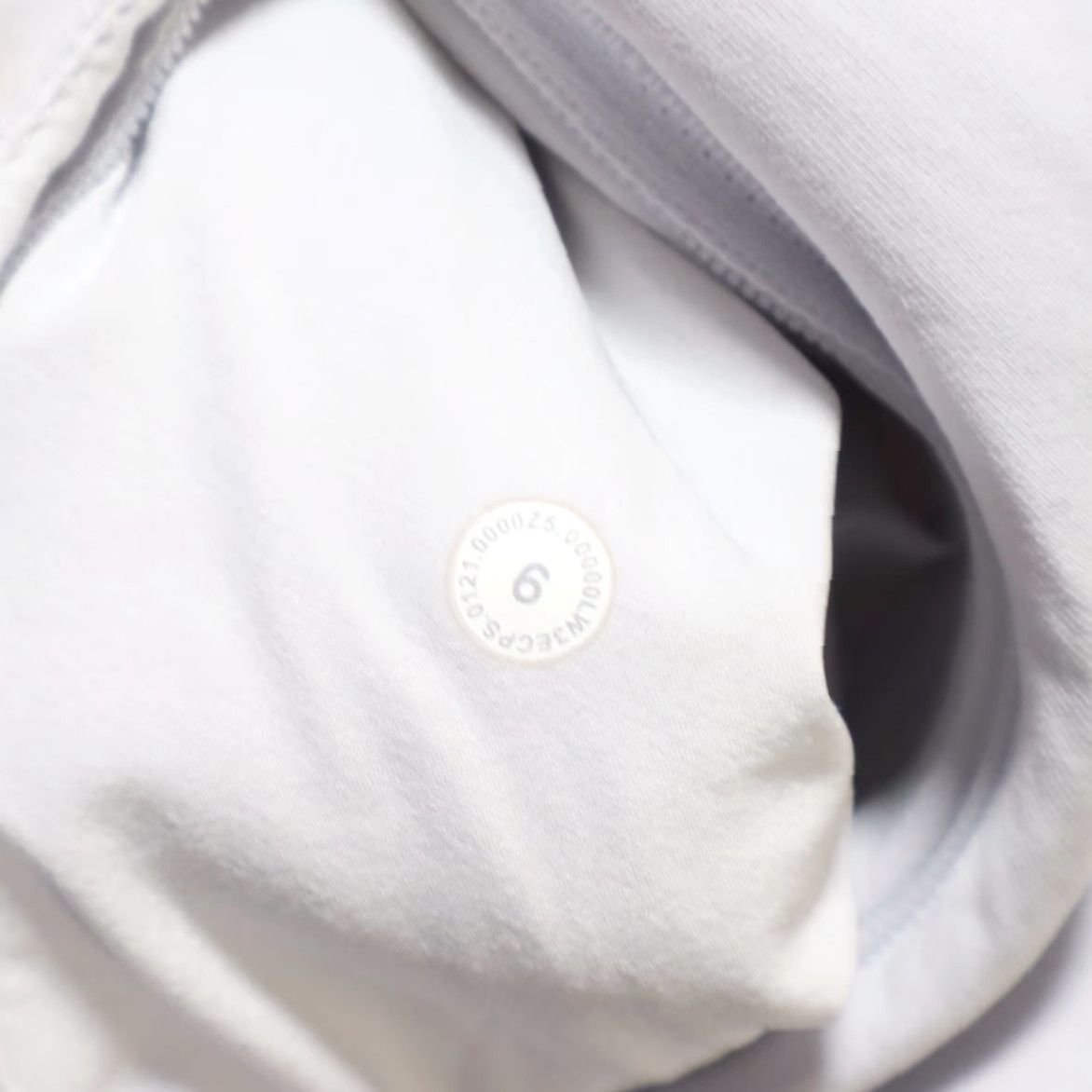Lululemon Lululemon Airwrap Crew High Stretch Sweatshirt Gray Women 6 Shirt Long Sleeve Regular Fit Women Size M / US 6-8 / IT 42-44 - 7 Thumbnail