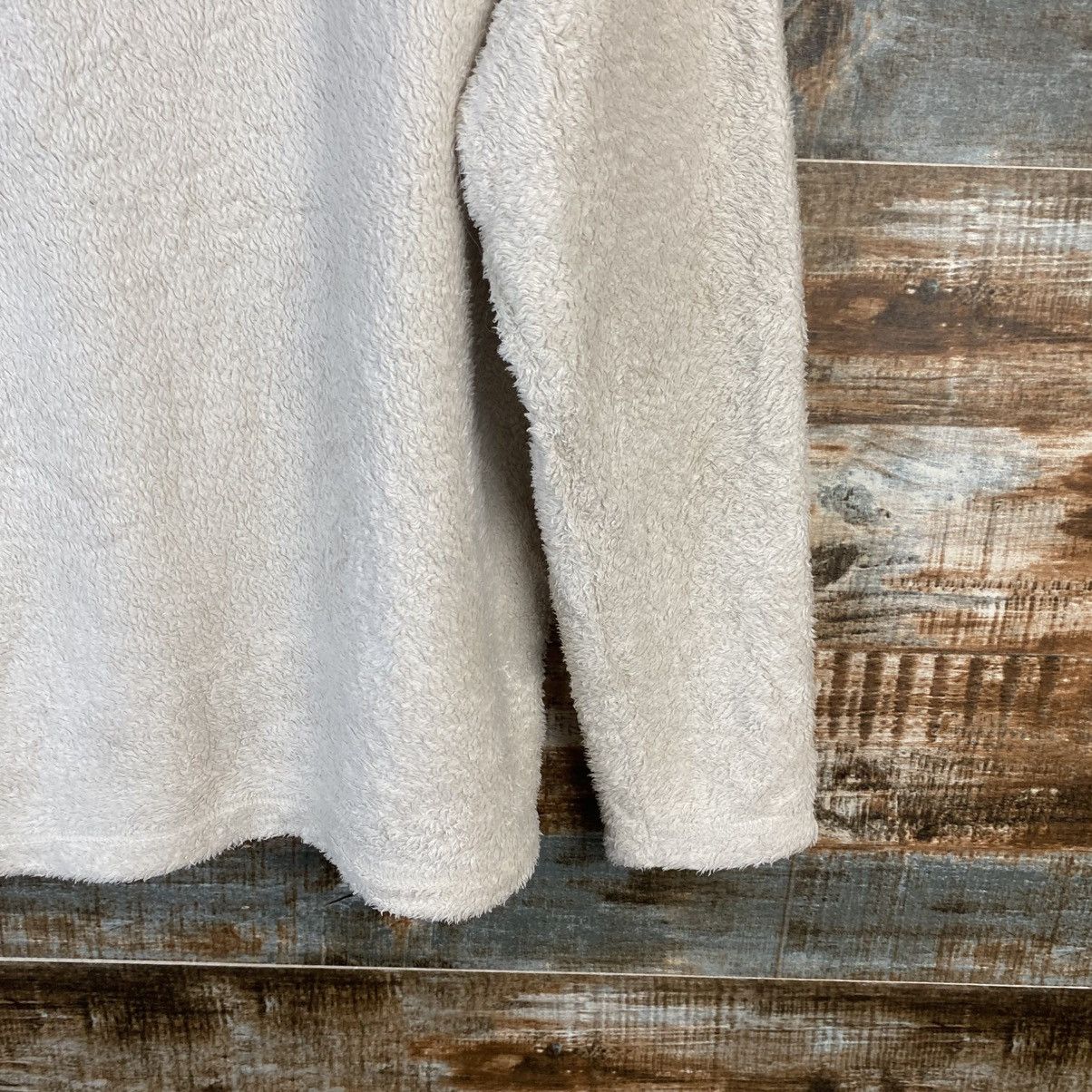 Vintage DL Uniqlo White fleece fur Knitwear #C1177 Size M / US 6-8 / IT 42-44 - 15 Thumbnail